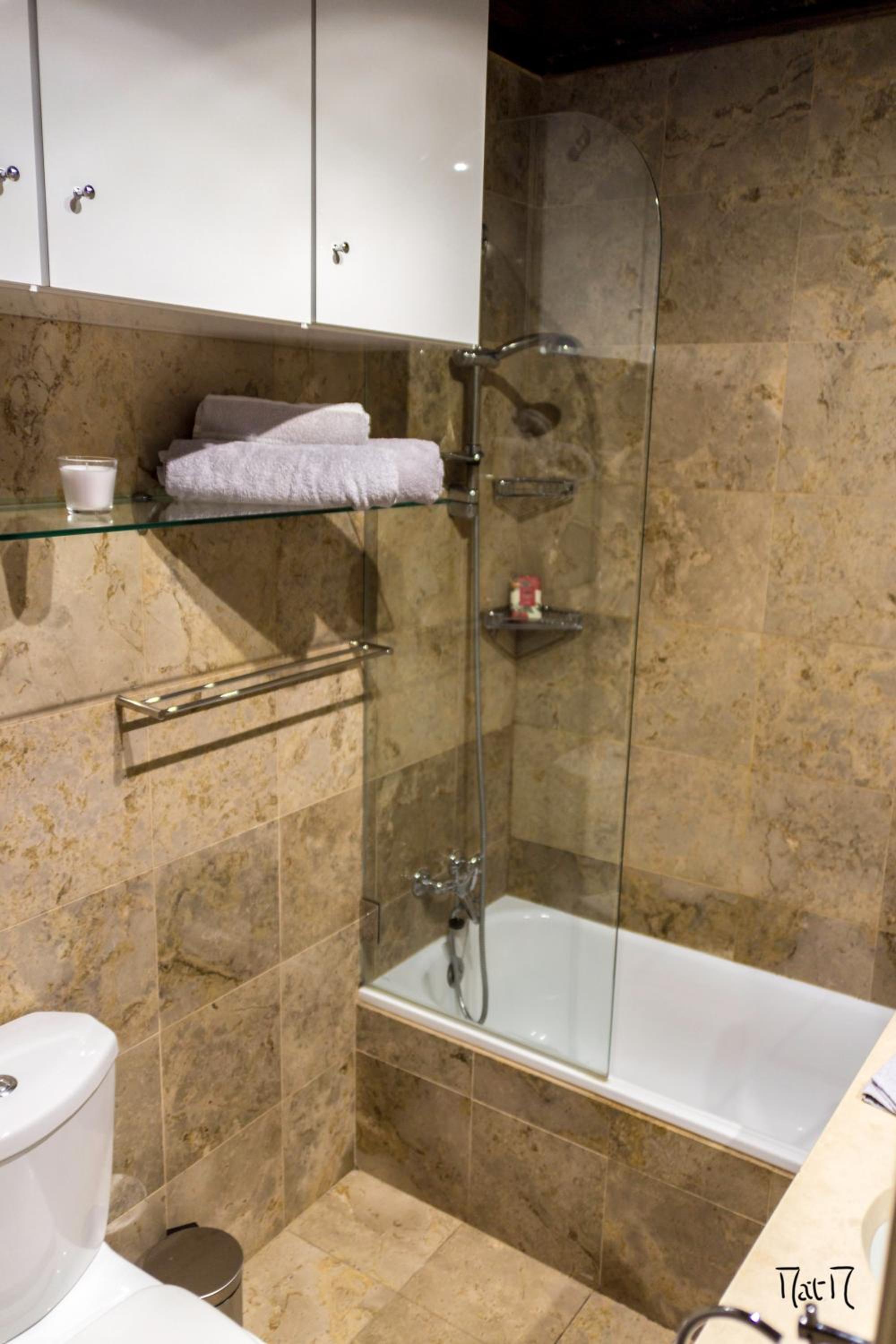 Apartment - Photo 24