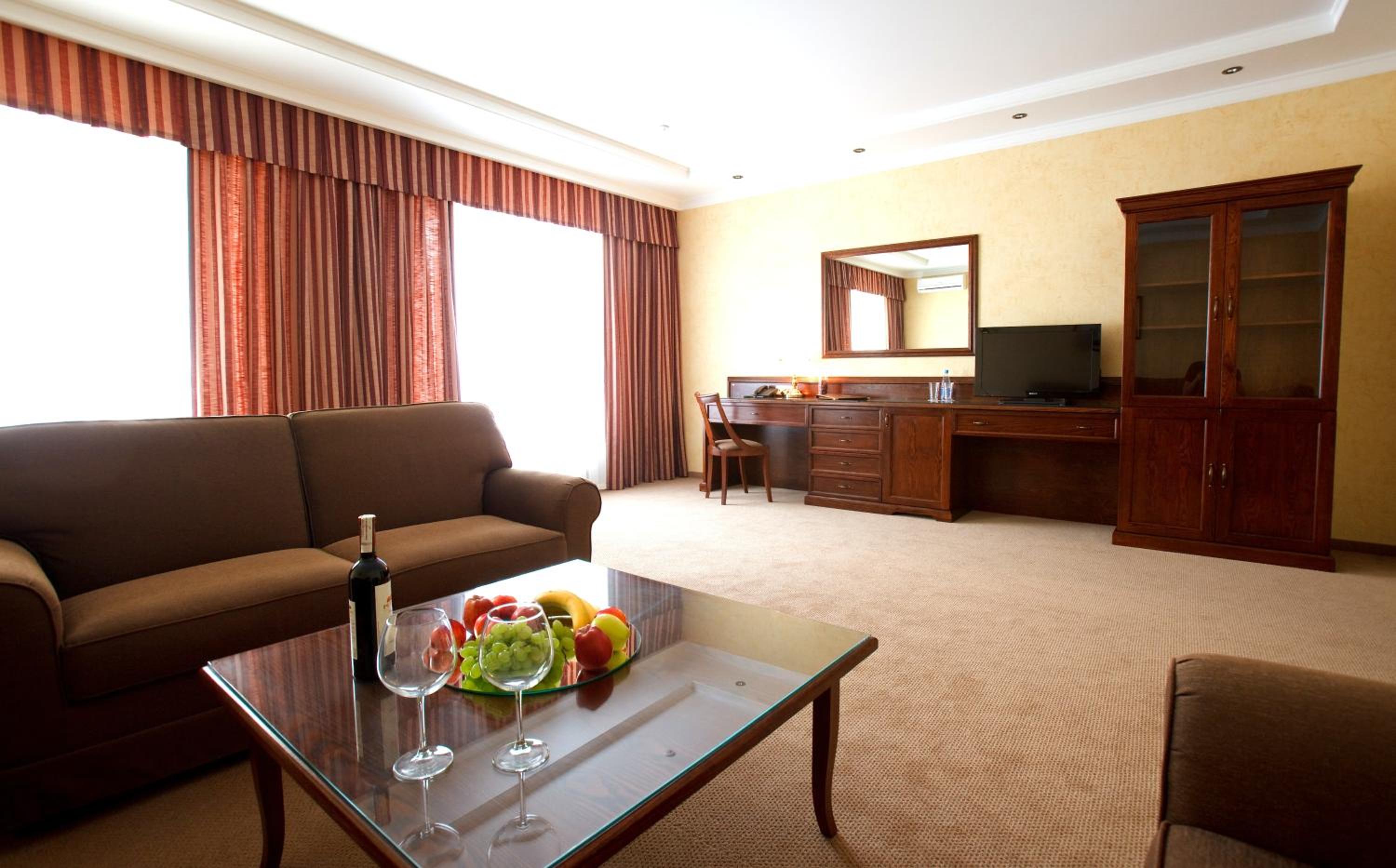 Suite photo 1