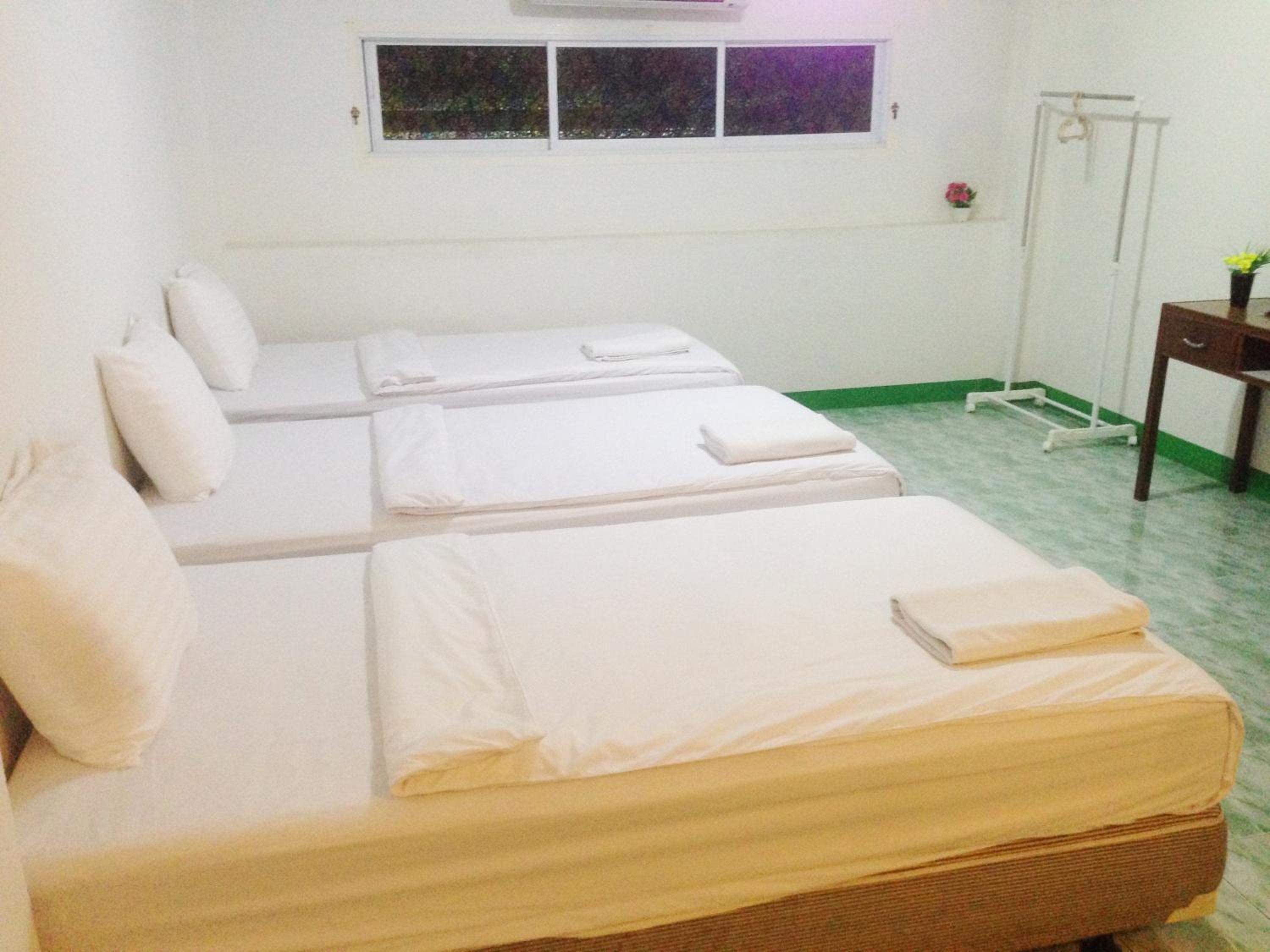 Triple Room - Photo 10