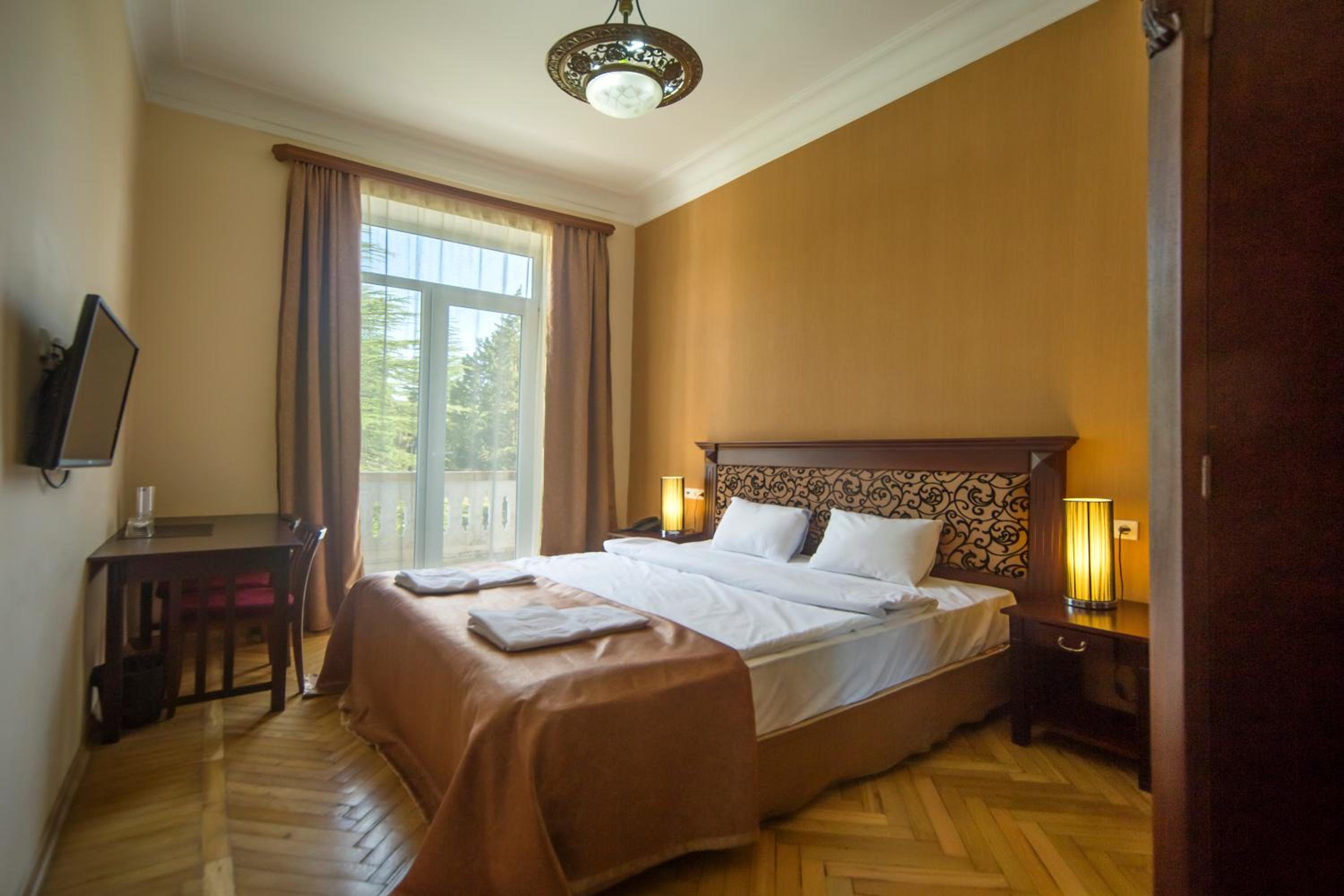 Double or Twin Room - Photo 2