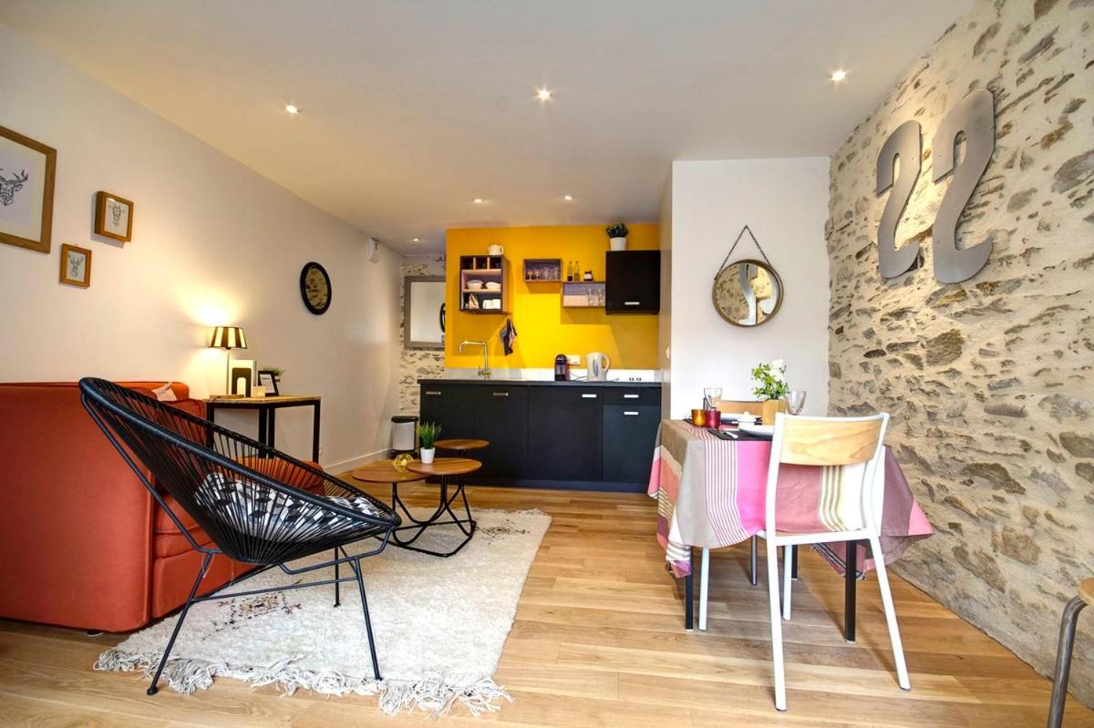 One-Bedroom House - Photo 10