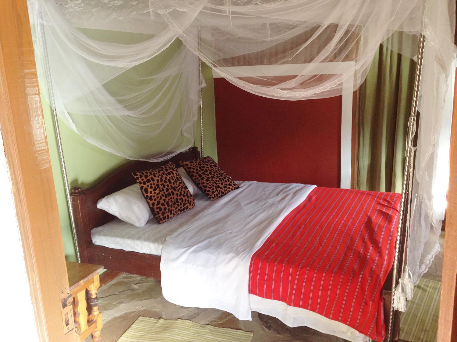 Deluxe Double or Twin Room with Garden View