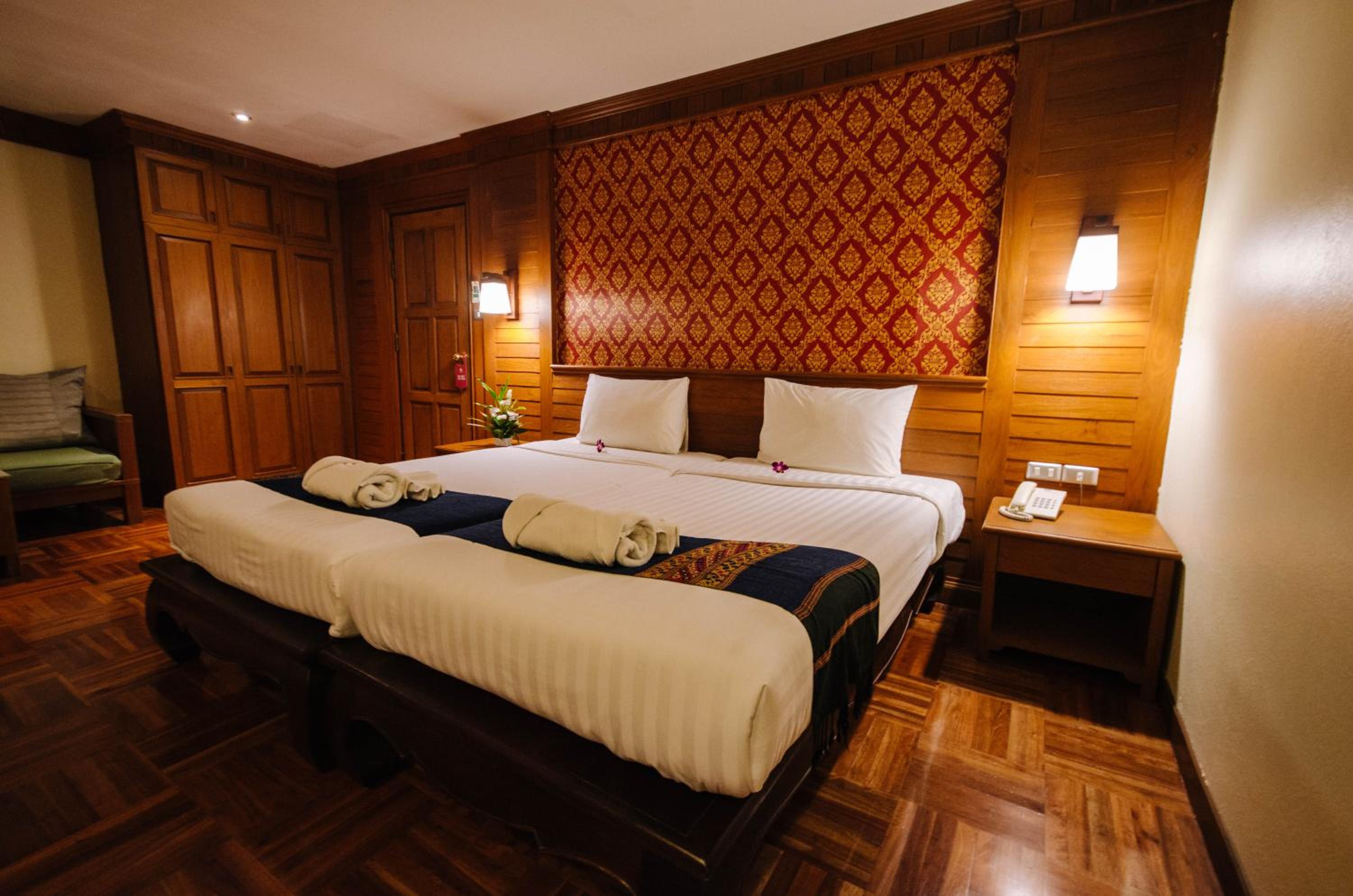 Deluxe Double or Twin Room photo 1