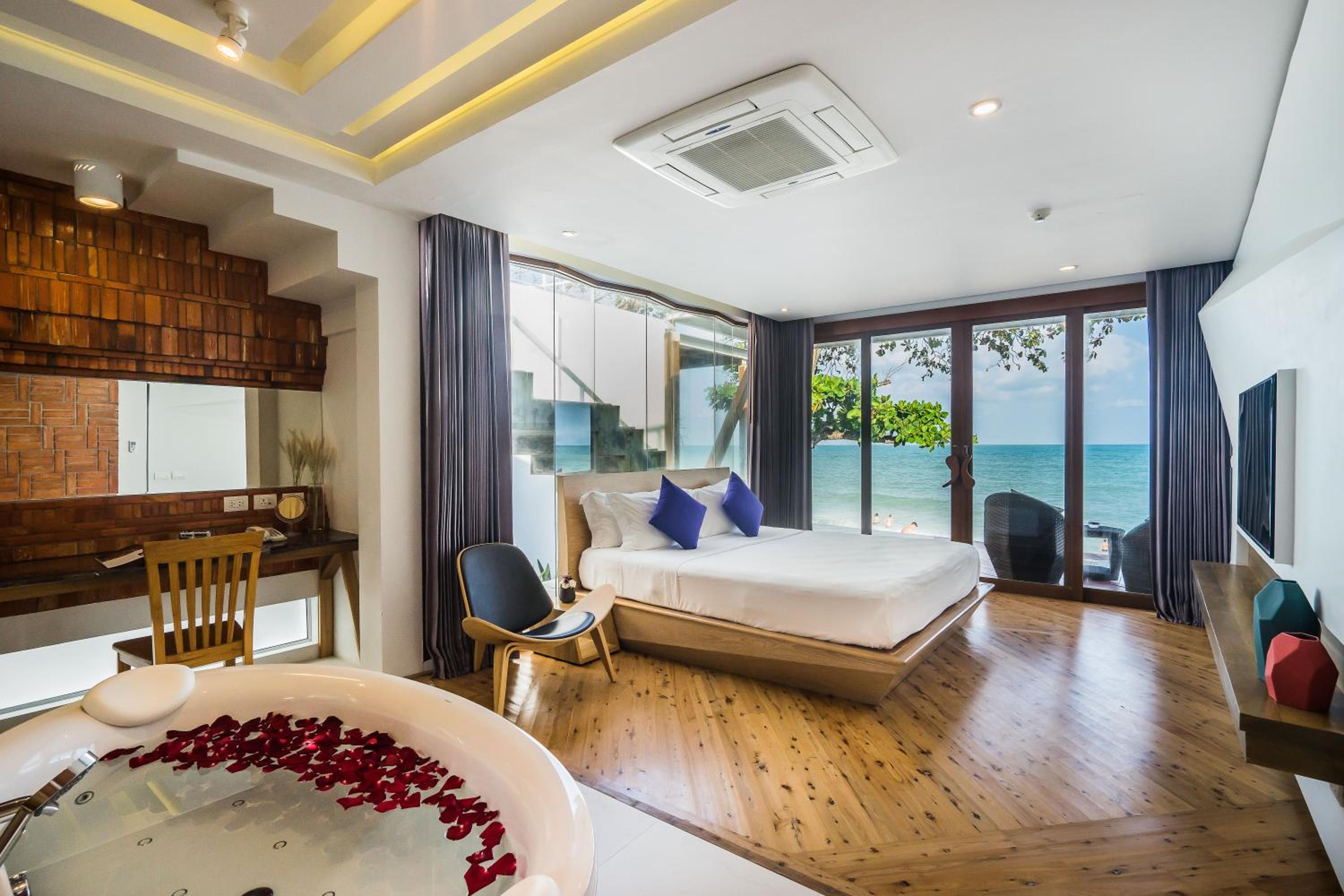 Beachfront Villa