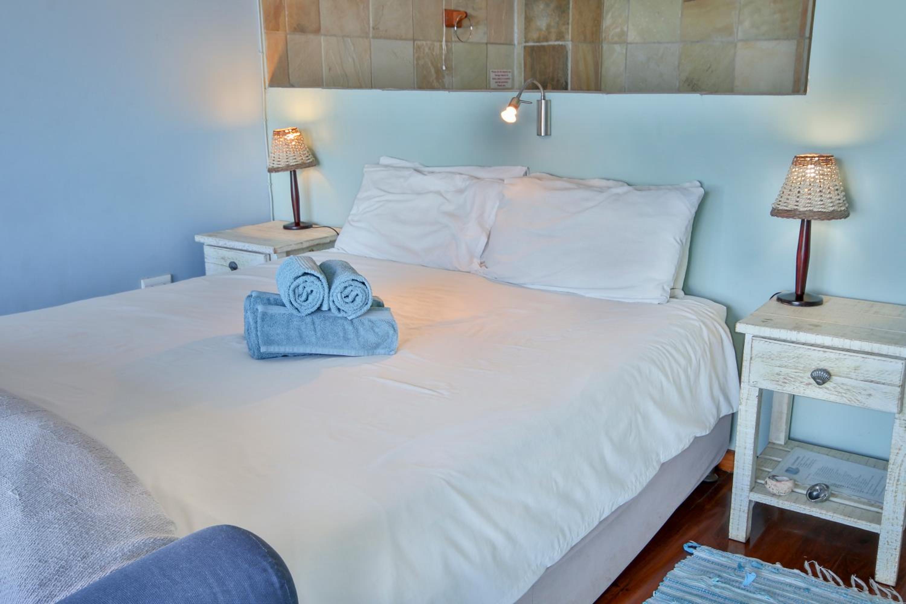 Double Room with Sea View - Photo 2