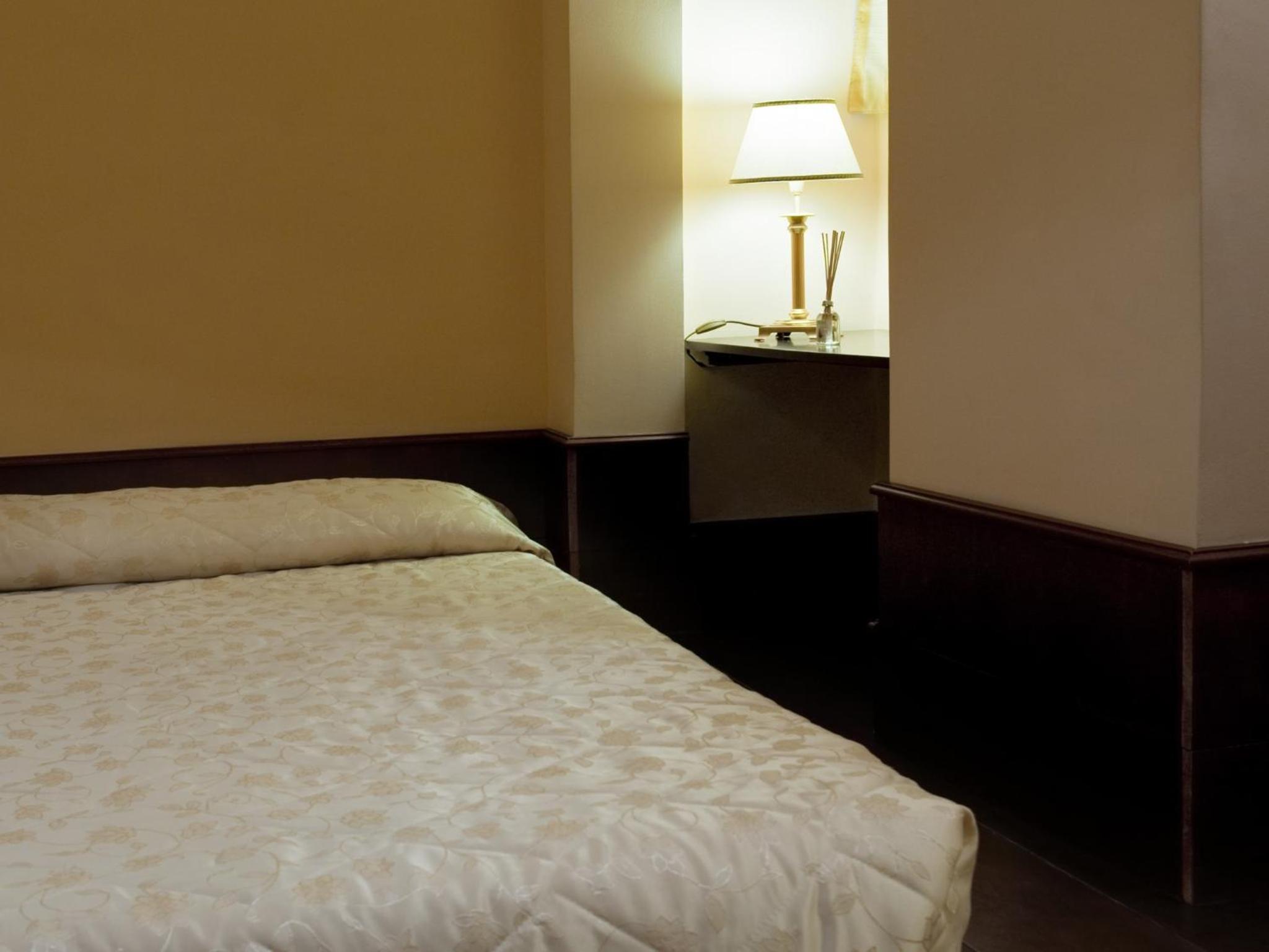 Basic Room - Photo 1
