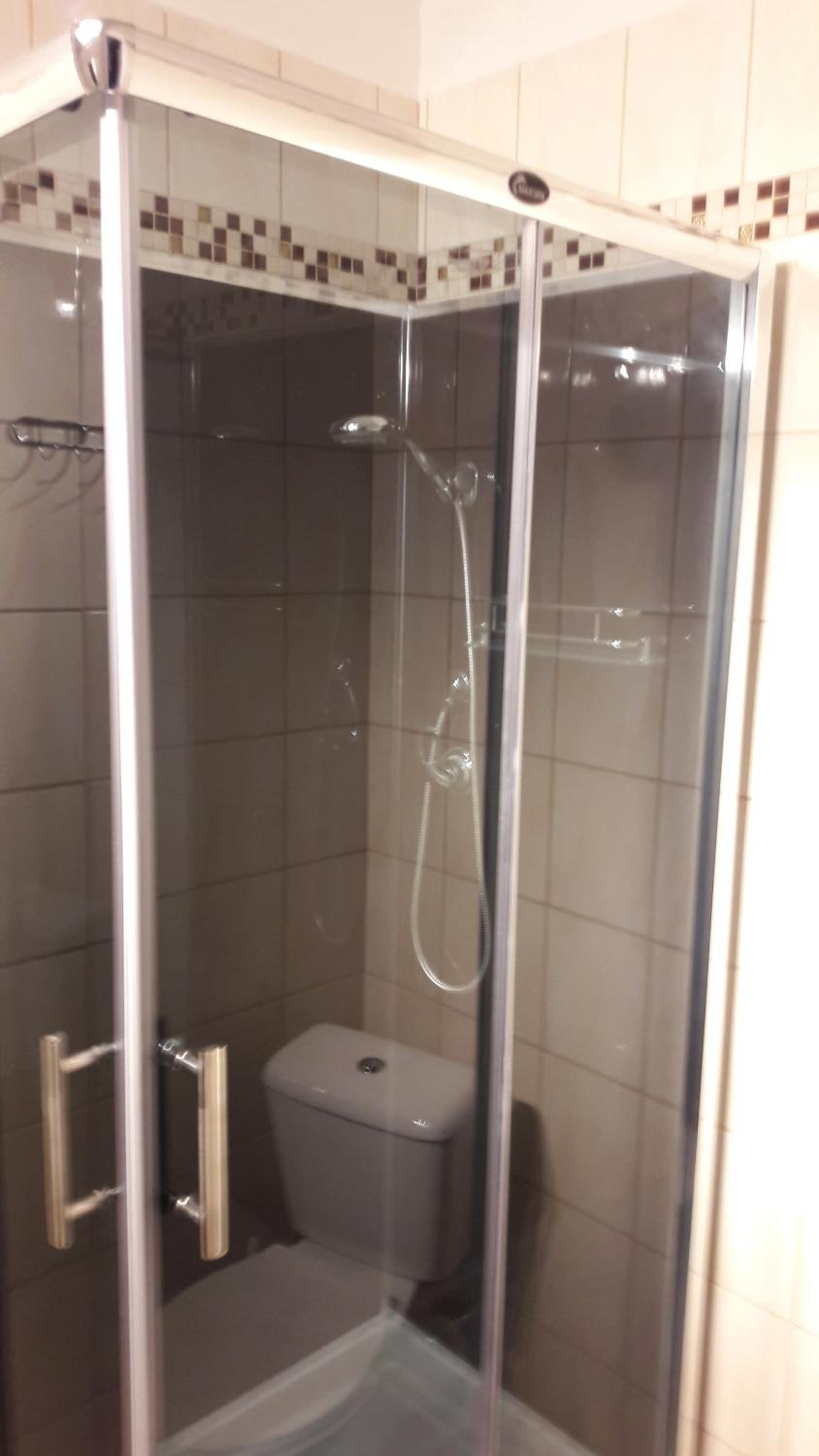 Quadruple Room with Private External Bathroom - Photo 4