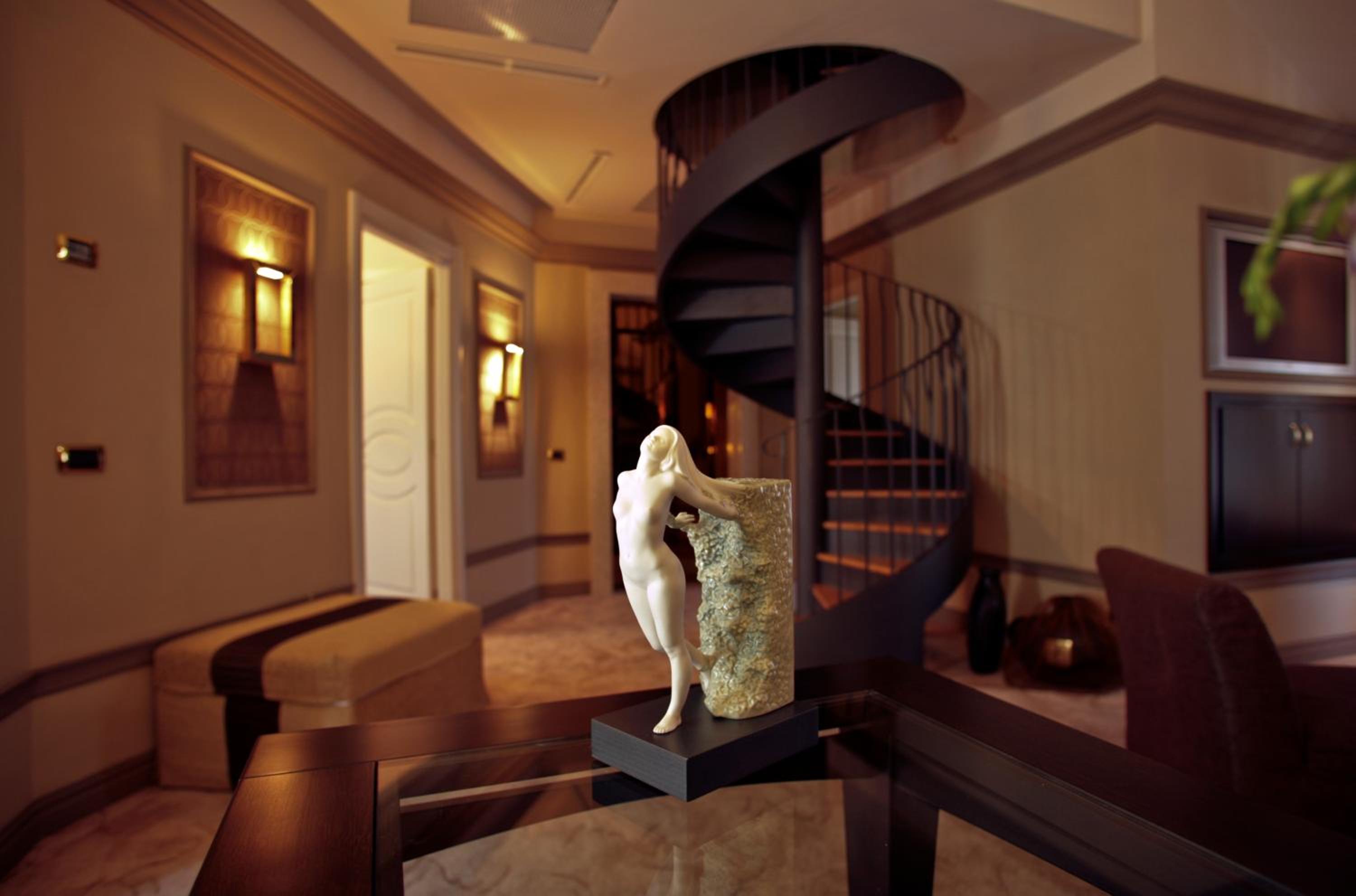 Presidential Suite