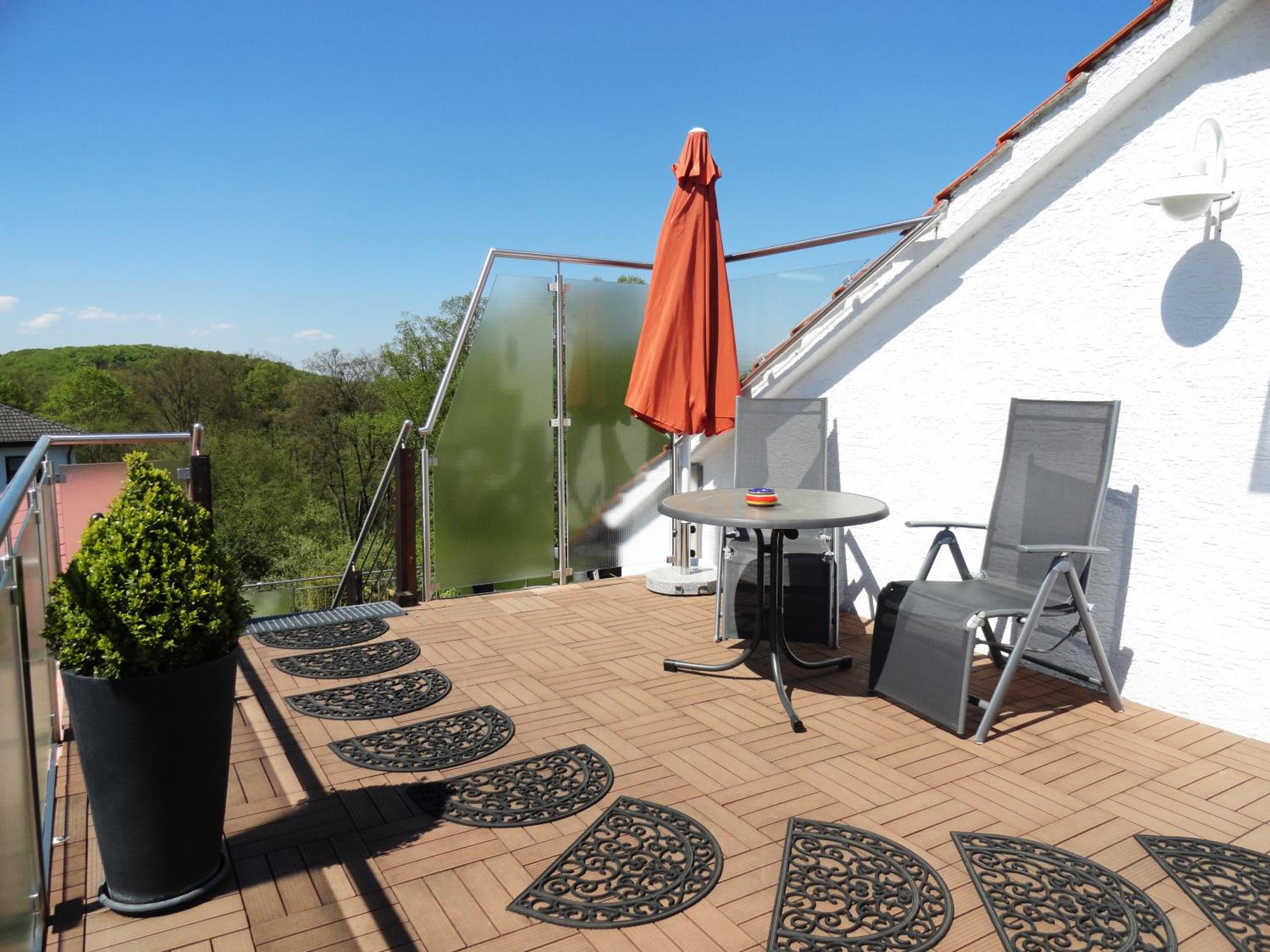 Holiday Flat with Balcony photo 1