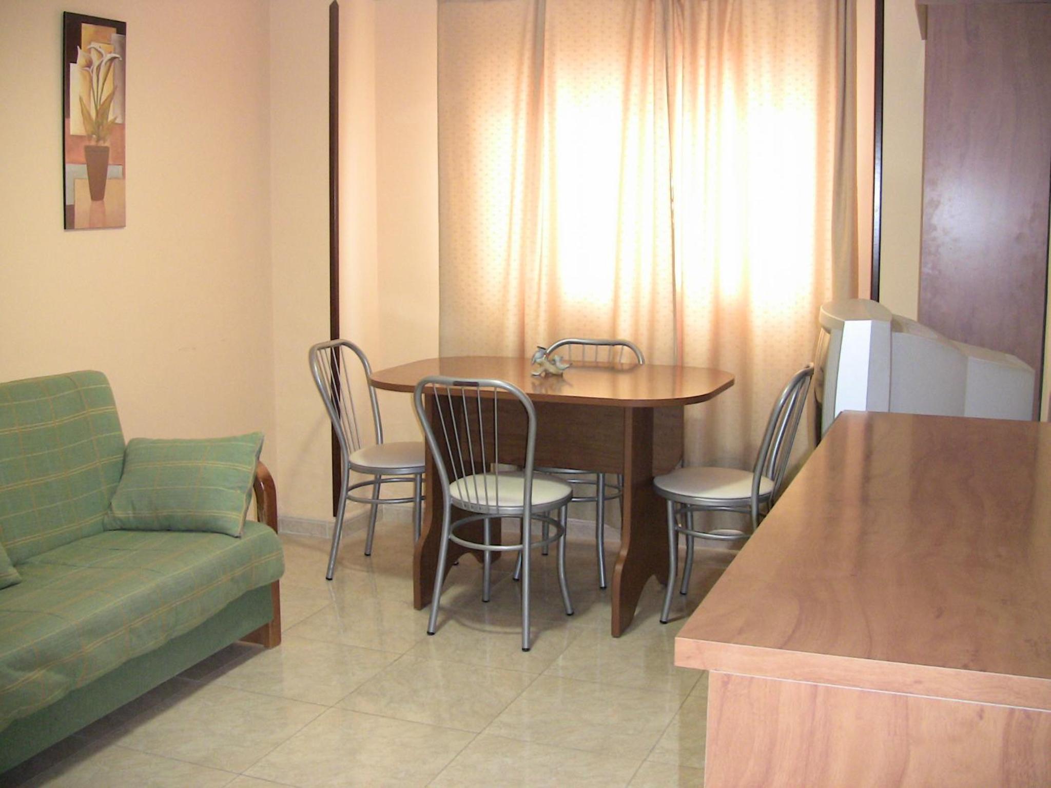 One-Bedroom Apartment (3 Adults) - Photo 22