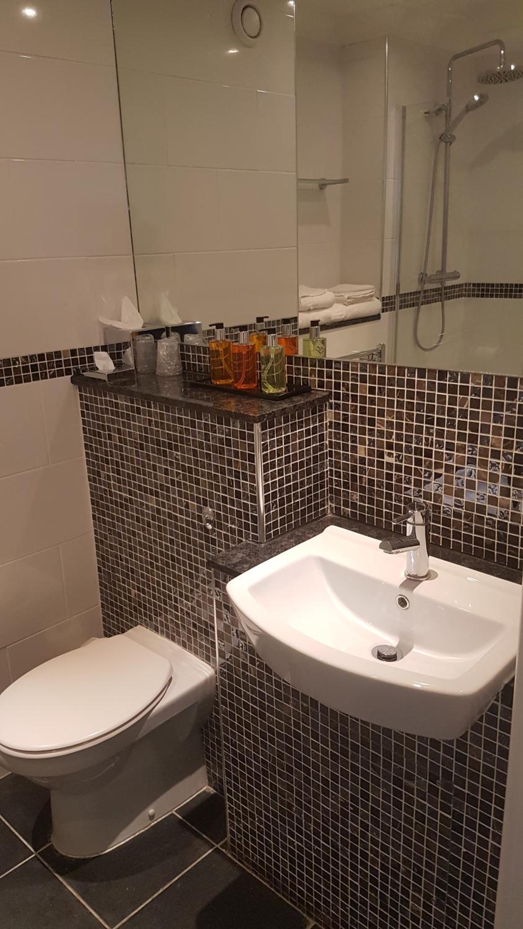 Business Double Room - Photo 5