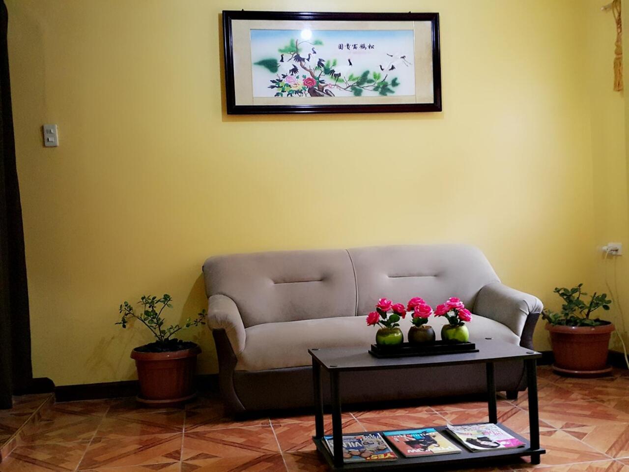Deluxe Family Suite photo 3