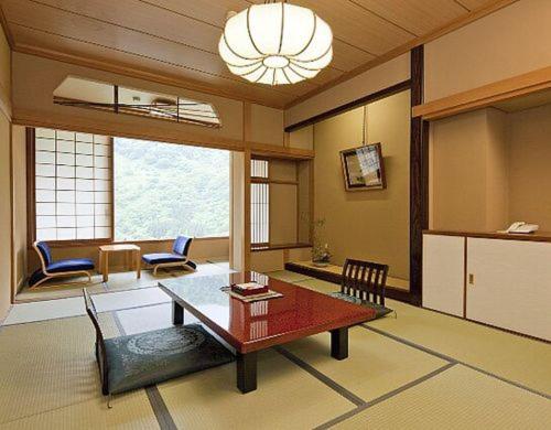 Japanese-Style Room with Valley View - Non-Smoking photo 1