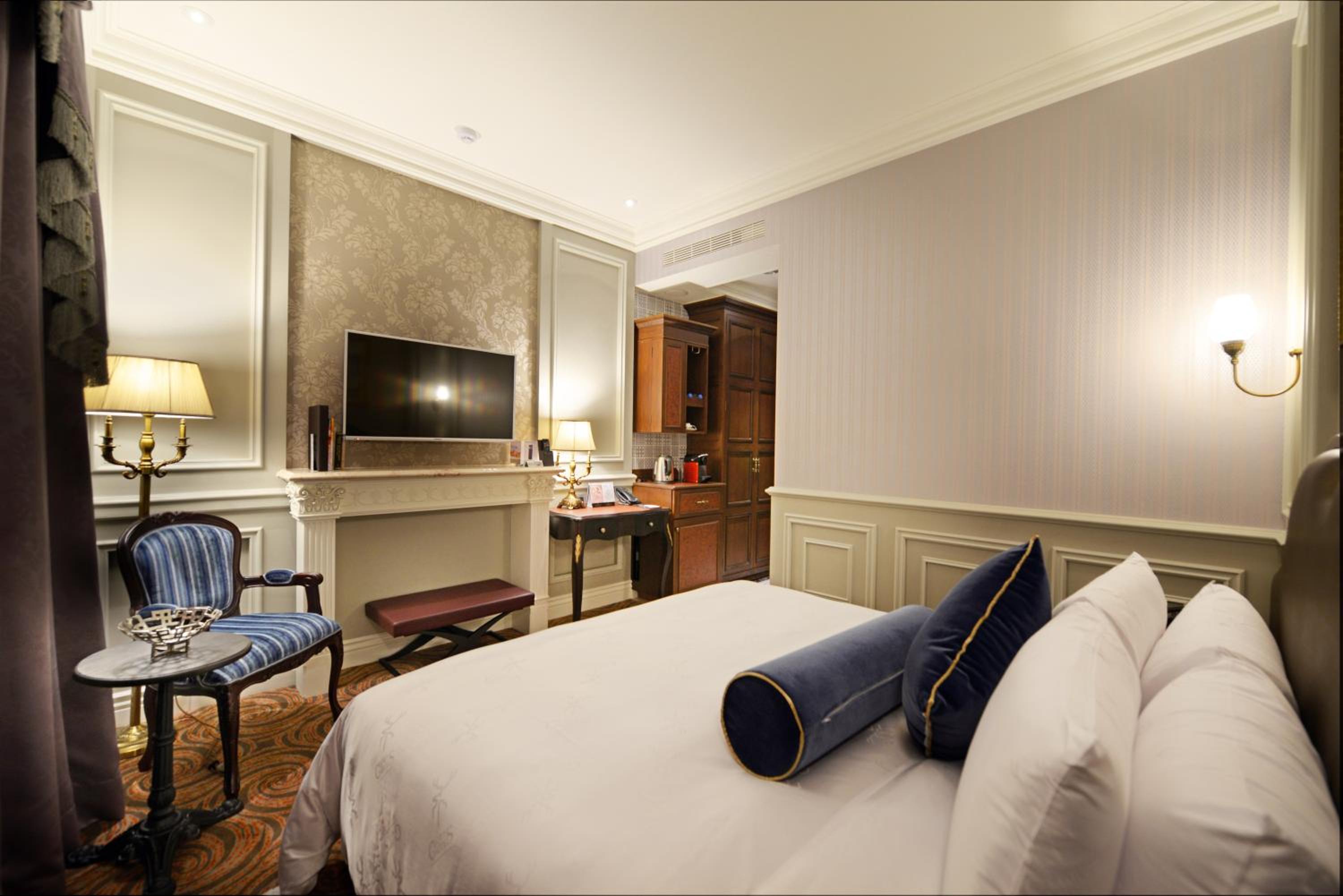 Standard Double Room - Photo 2