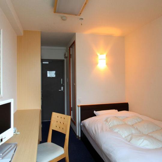 Single Room - Smoking - Photo 1