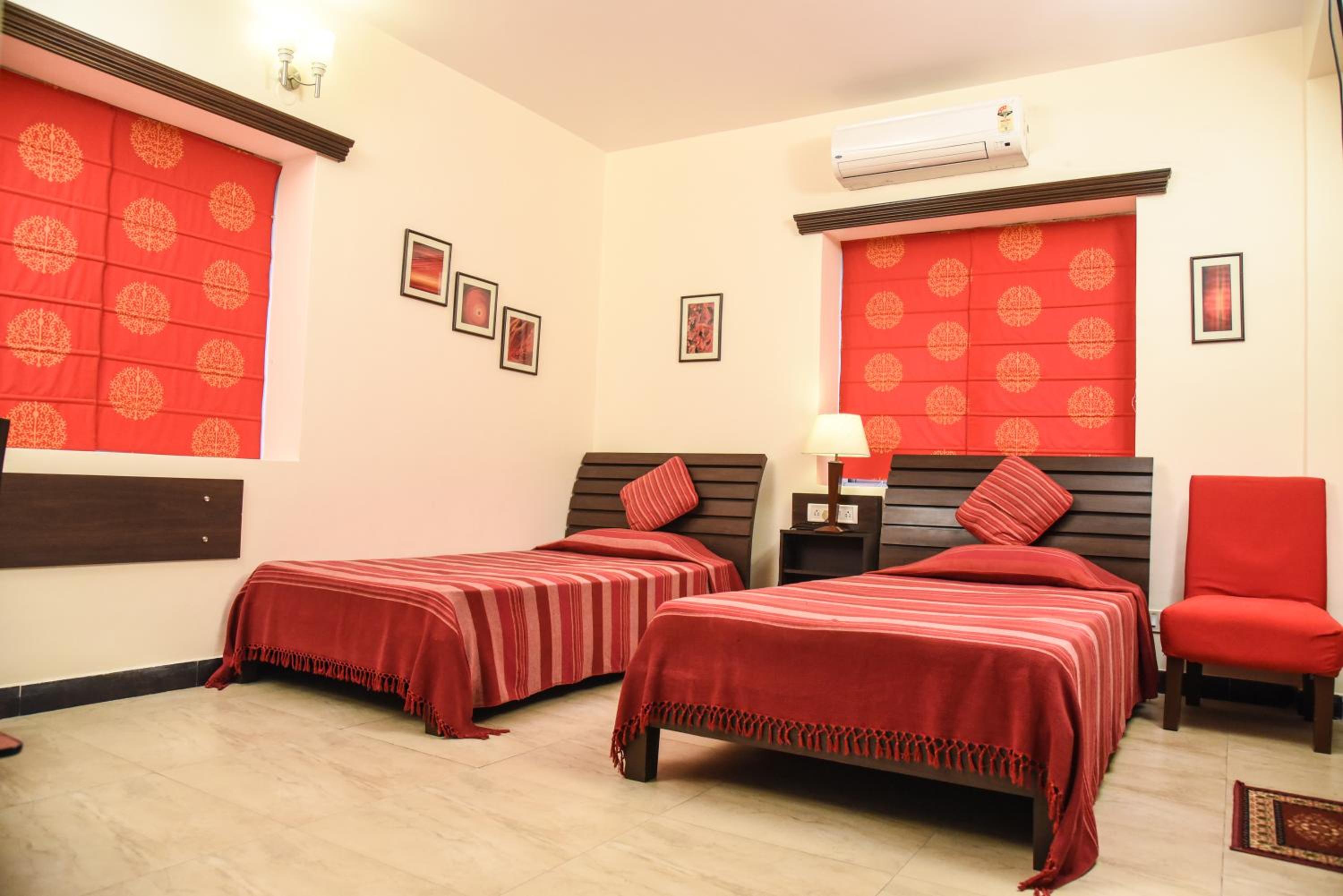 Deluxe Double or Twin Room photo 1