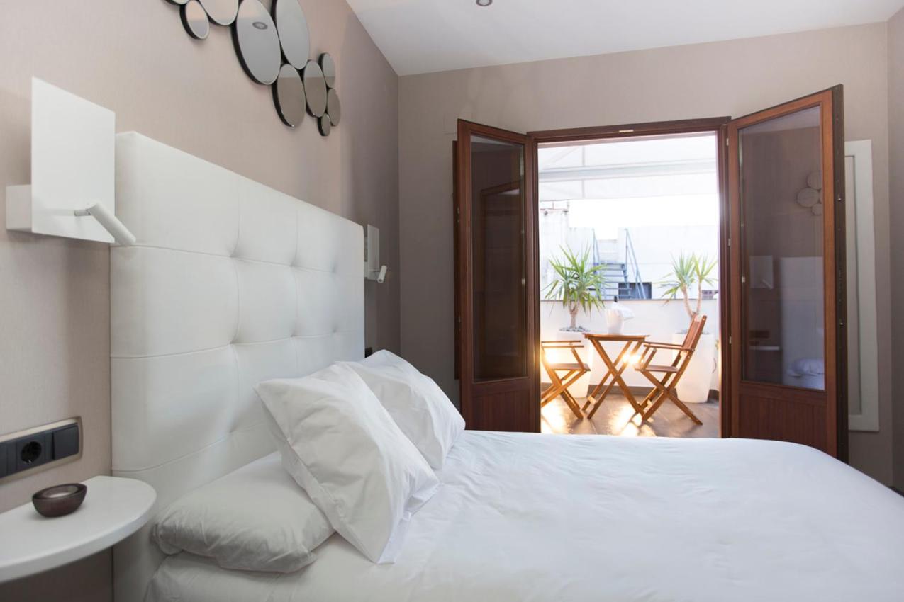 Habitación Doble Deluxe con Vista lateral al mar (con Jacuzzi exclusivo)