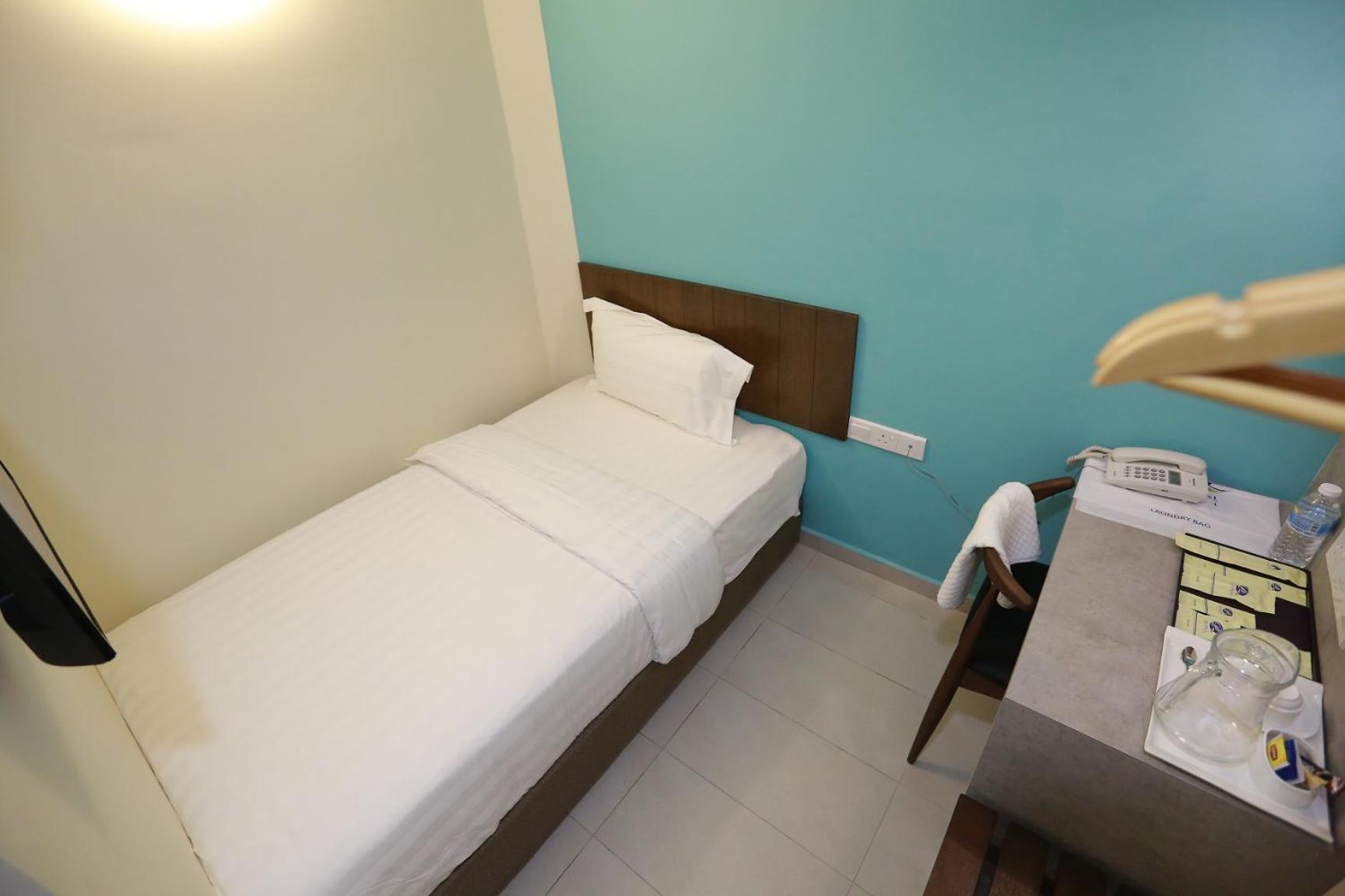 Deluxe Single Room