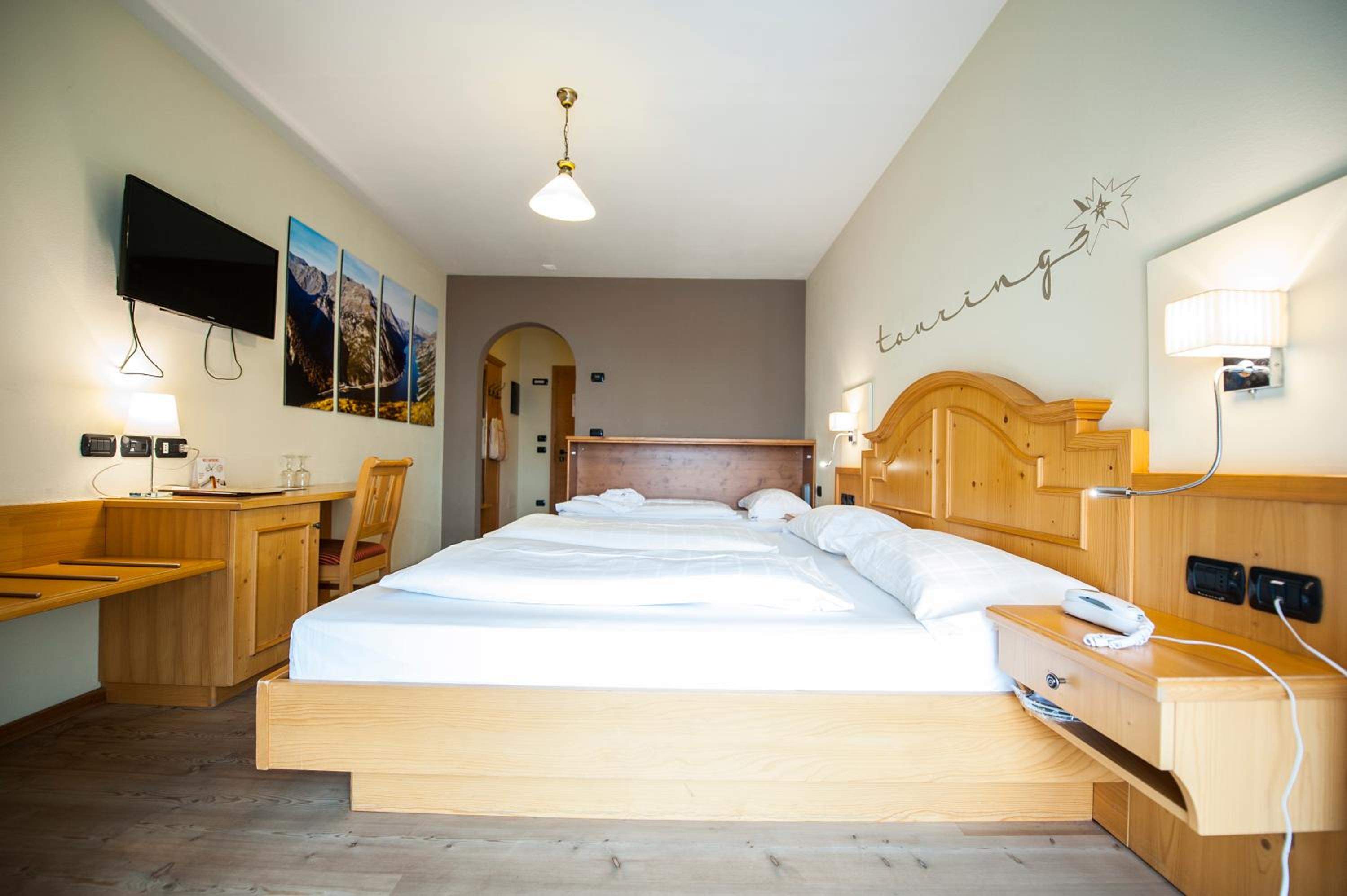 Standard Triple Room - Photo 3