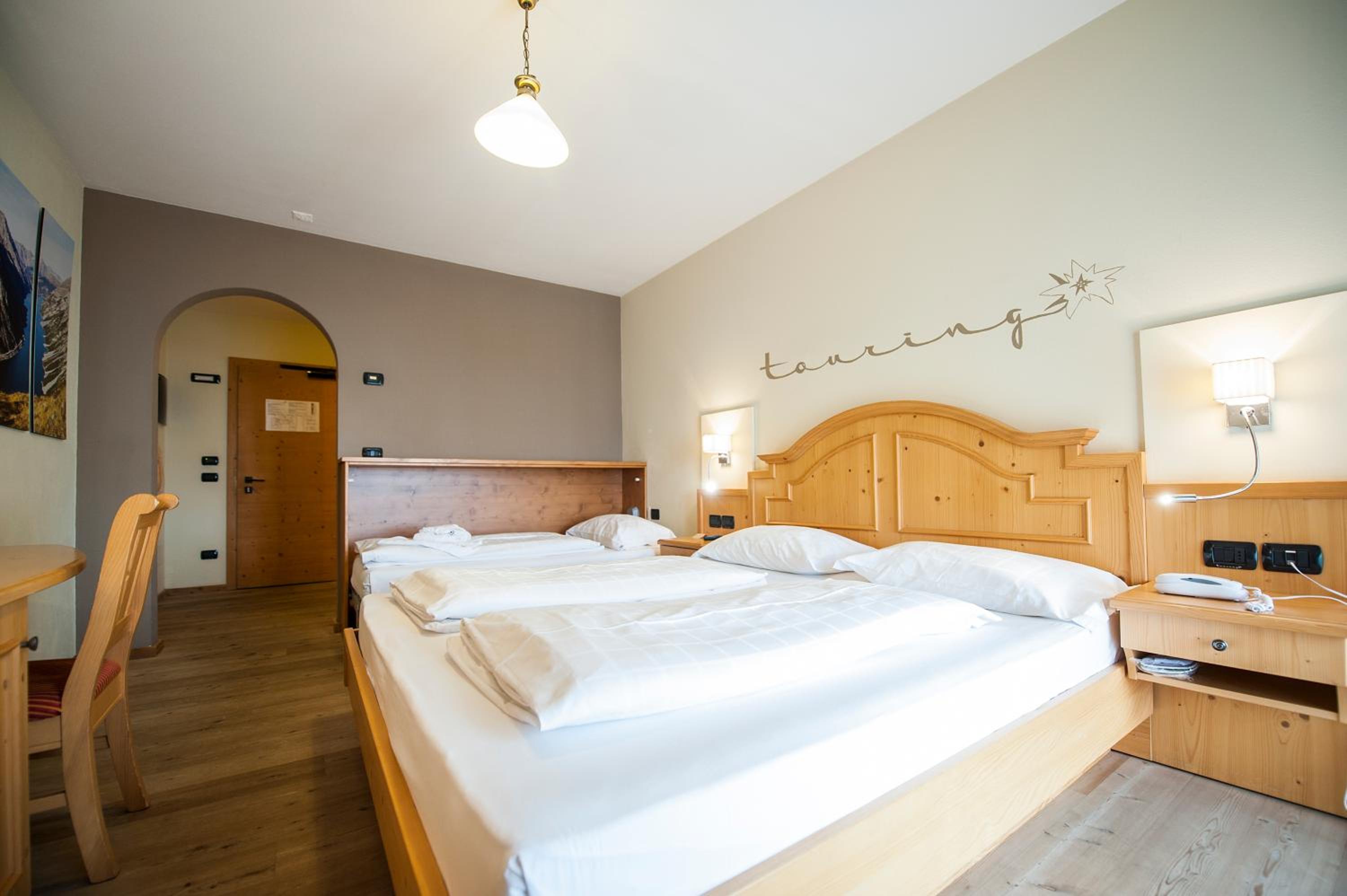 Standard Triple Room - Photo 1