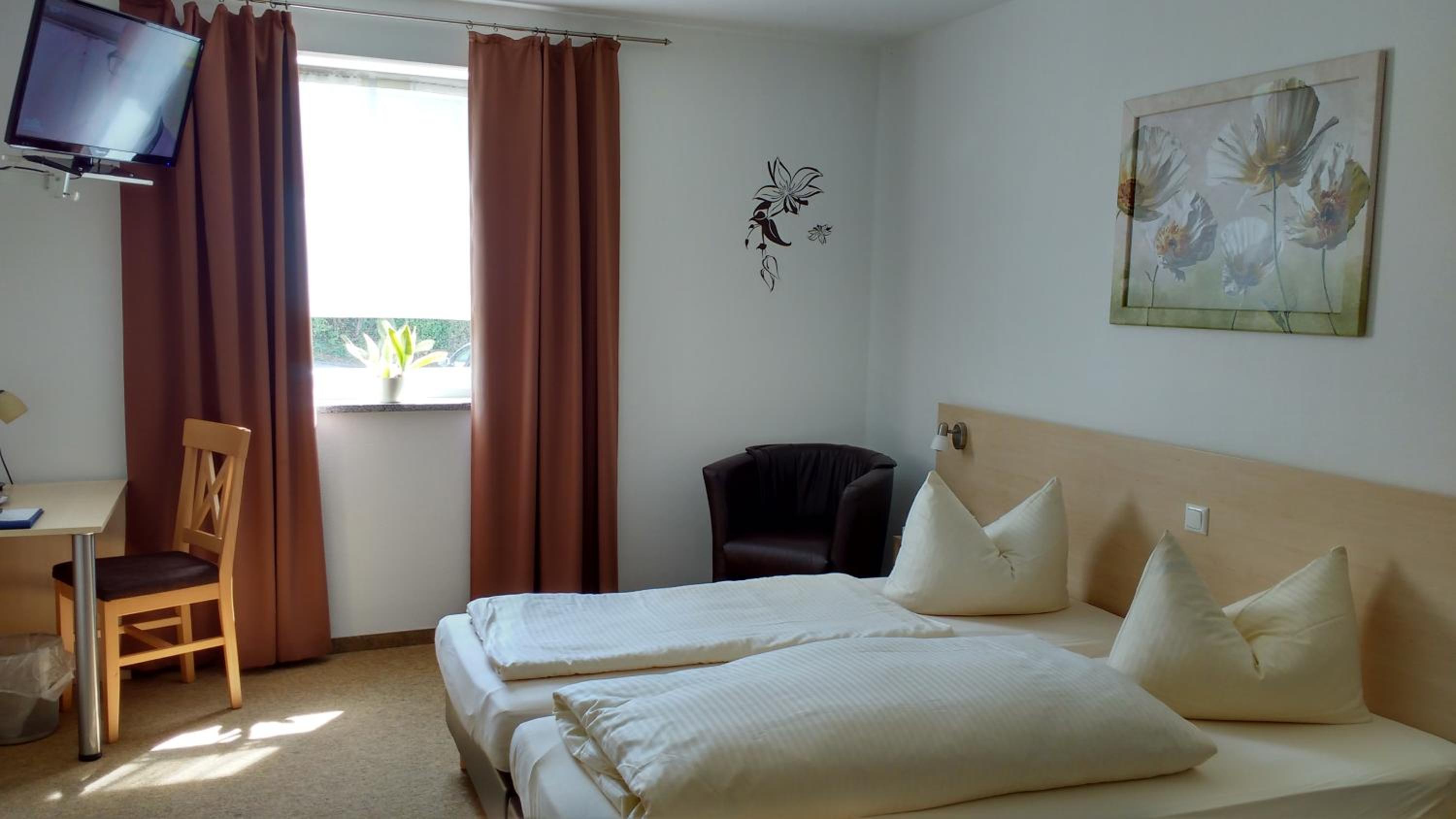 Standard Double Room photo 1