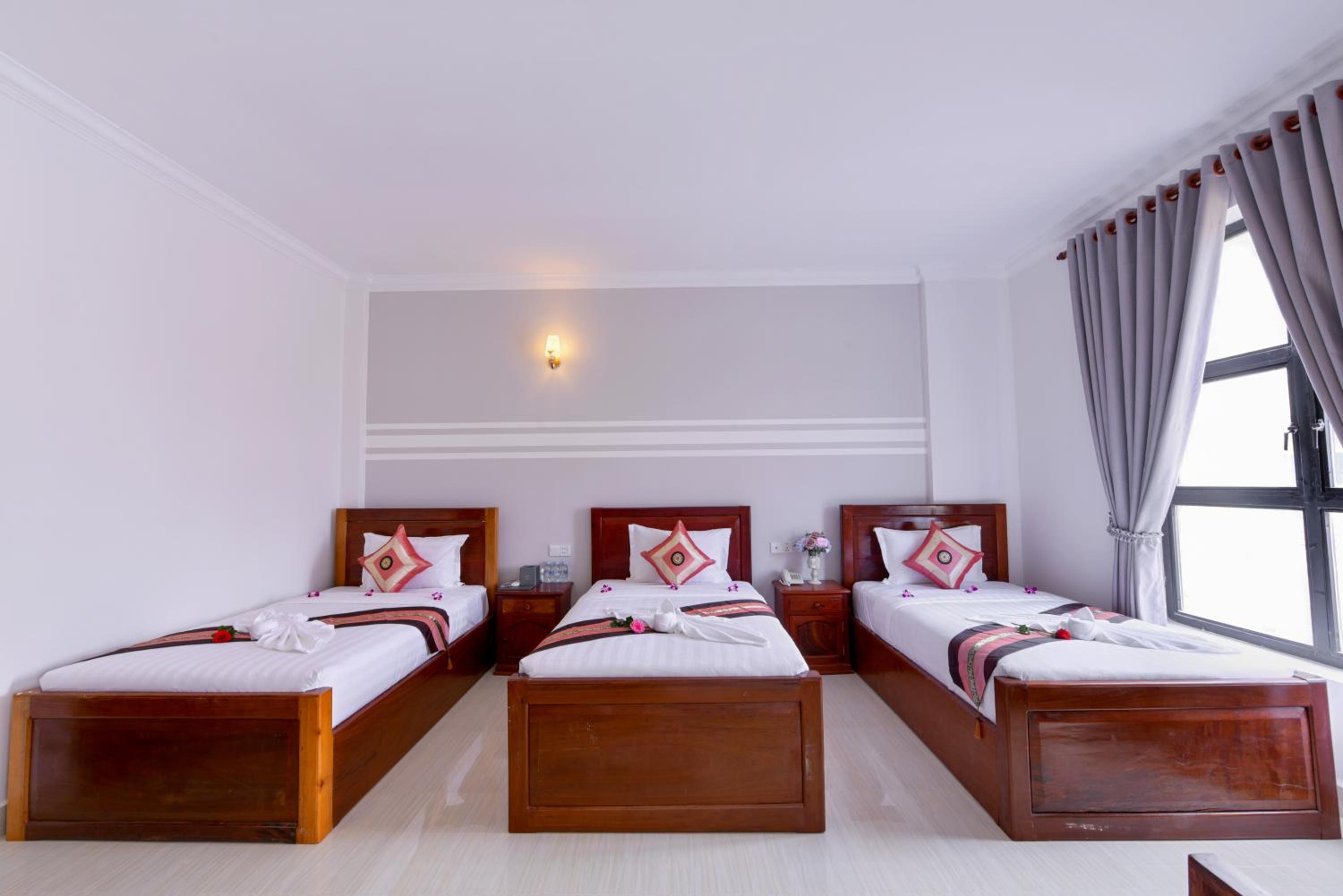 Triple Room with Balcony photo 3