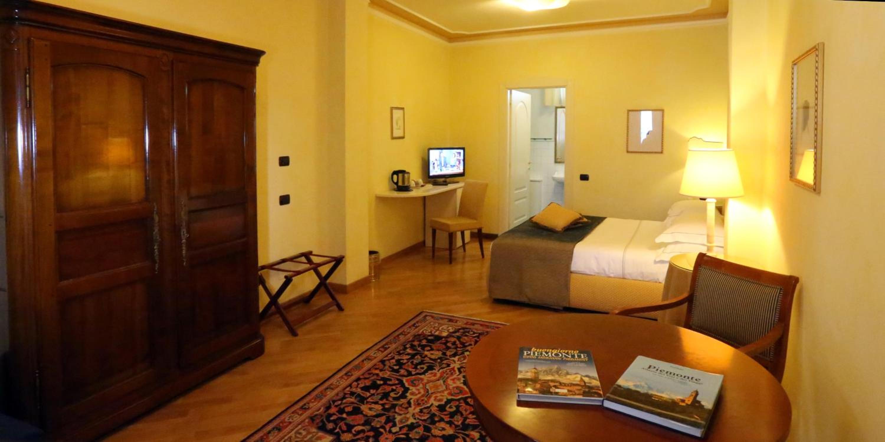 Junior Suite With Balcony photo 2