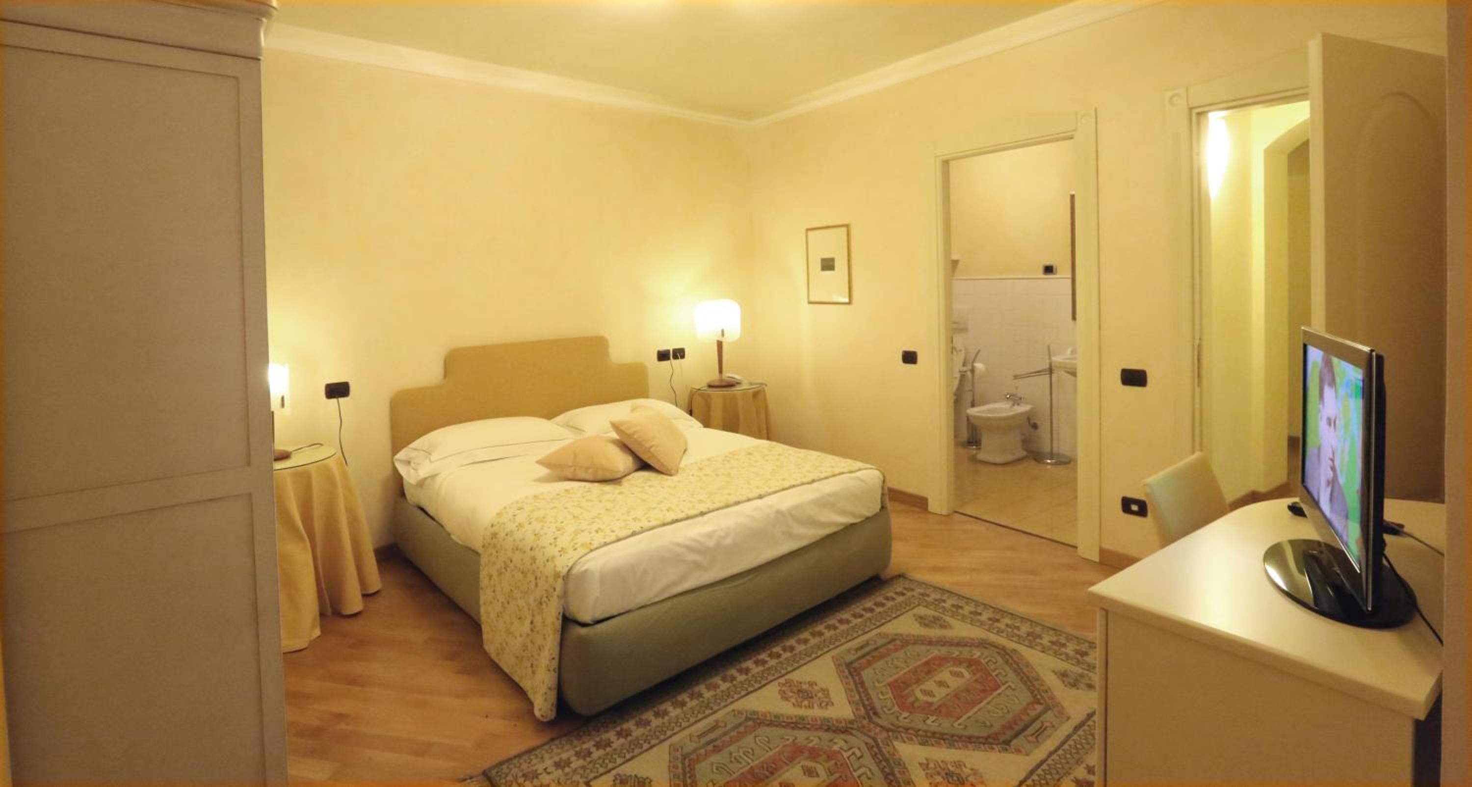Deluxe Double Room photo 1