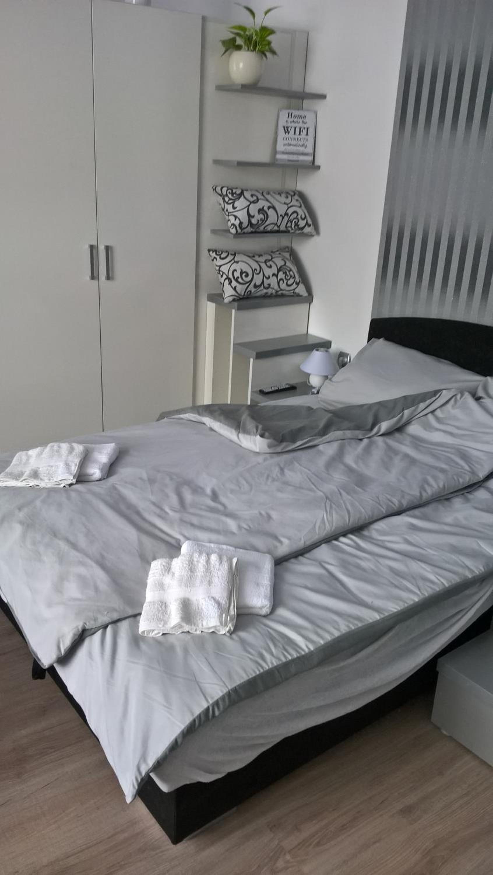 Apartment - Photo 14