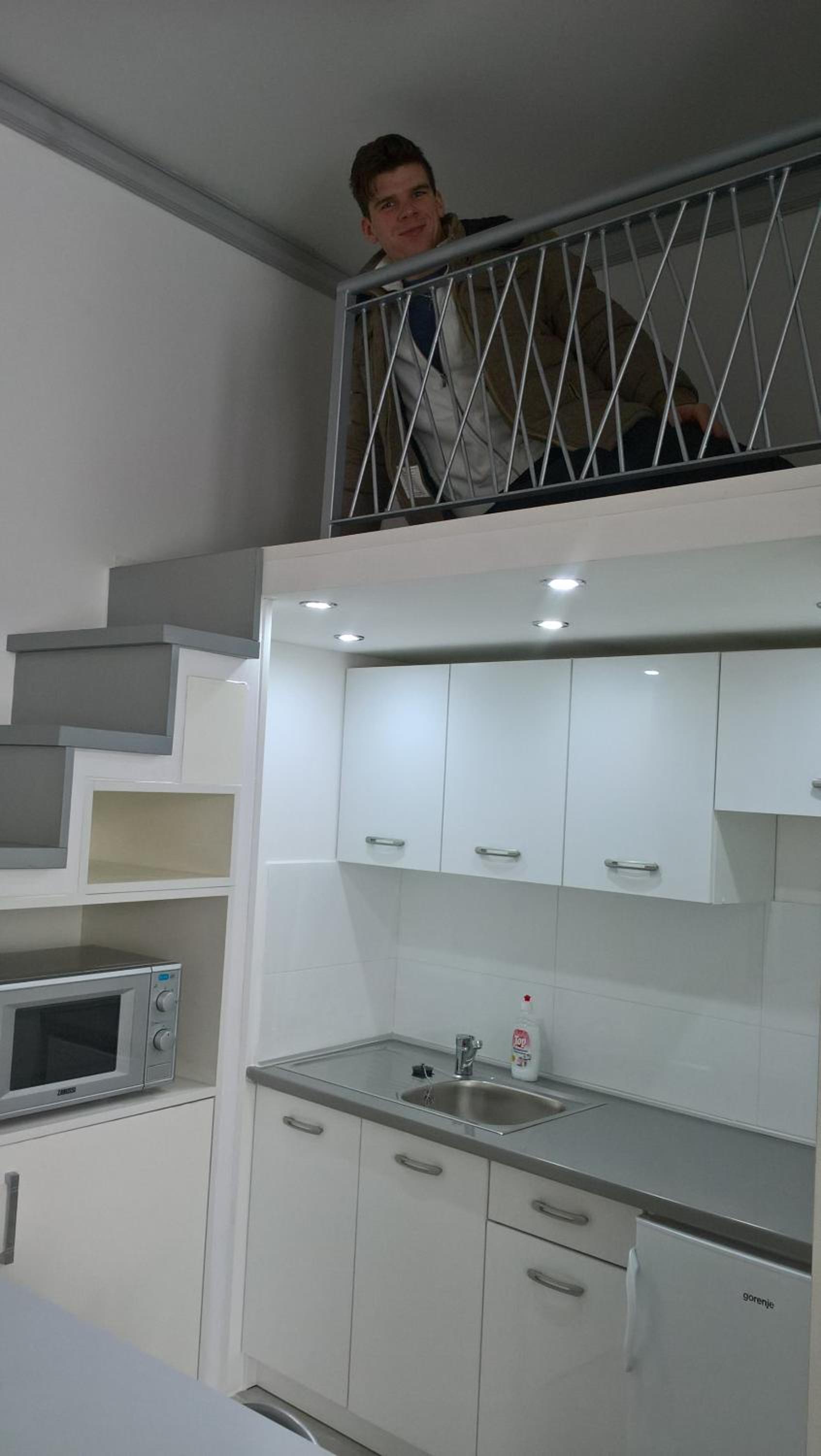 Apartment - Photo 19