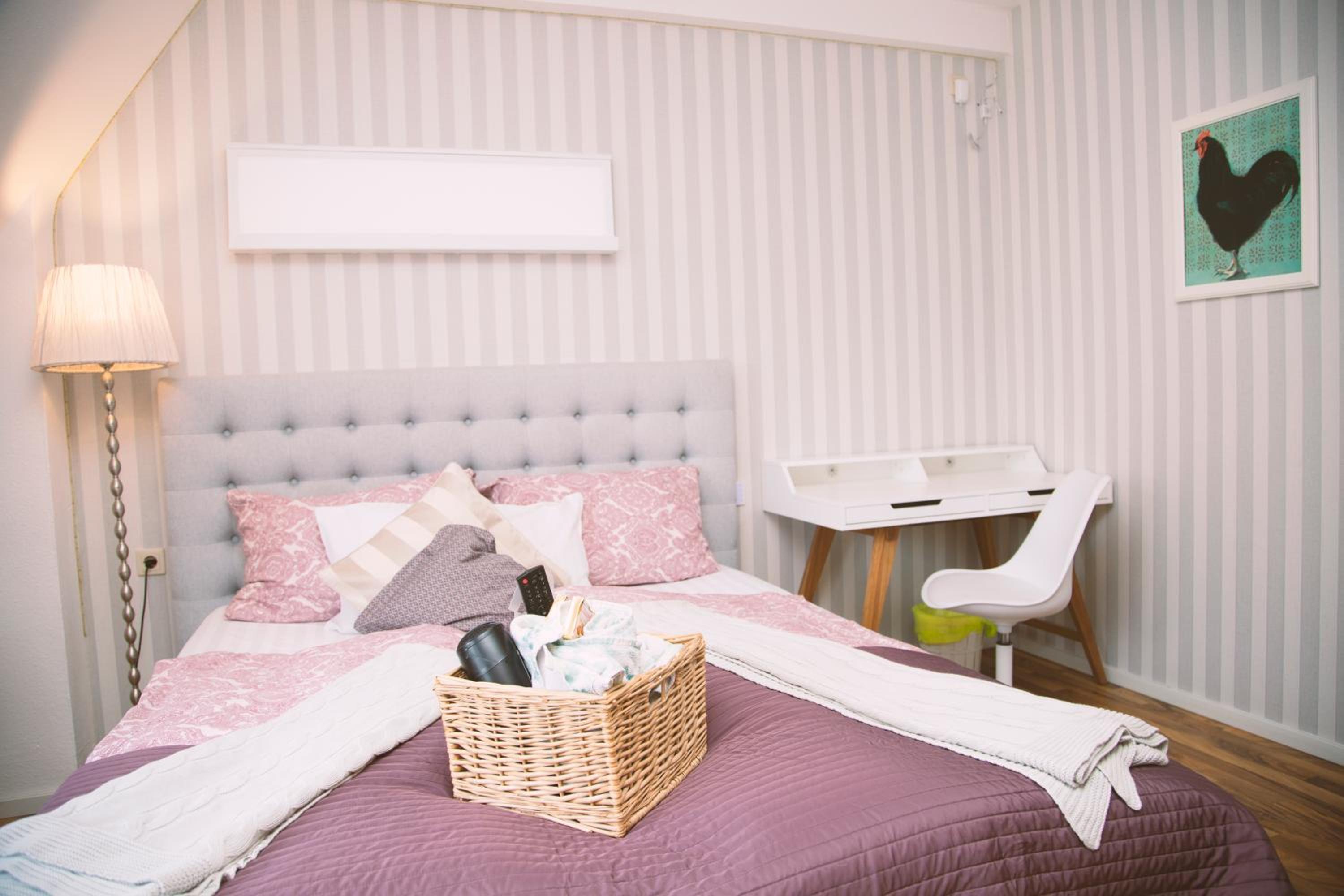 Double Room - Photo 22