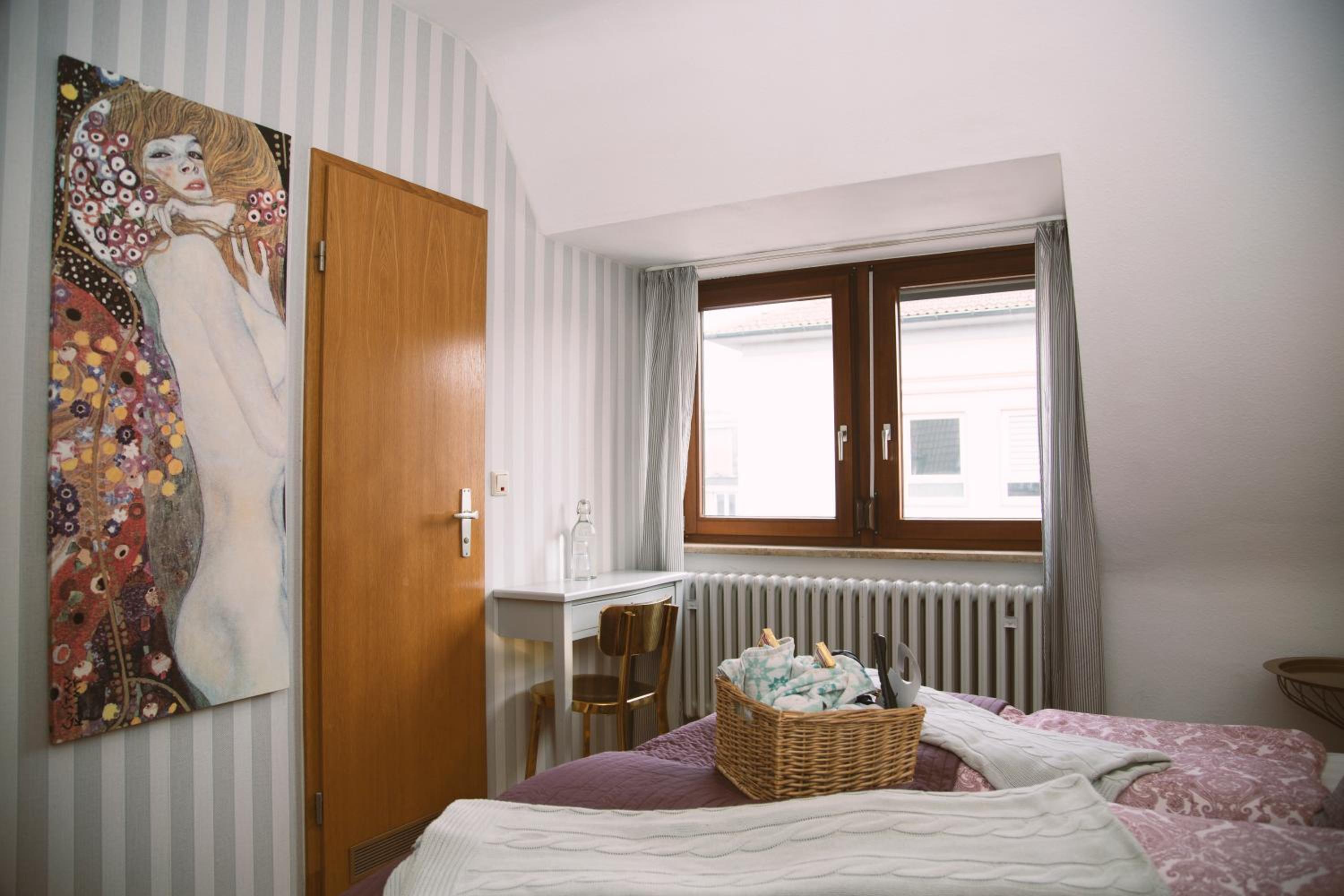 Double Room - Photo 24