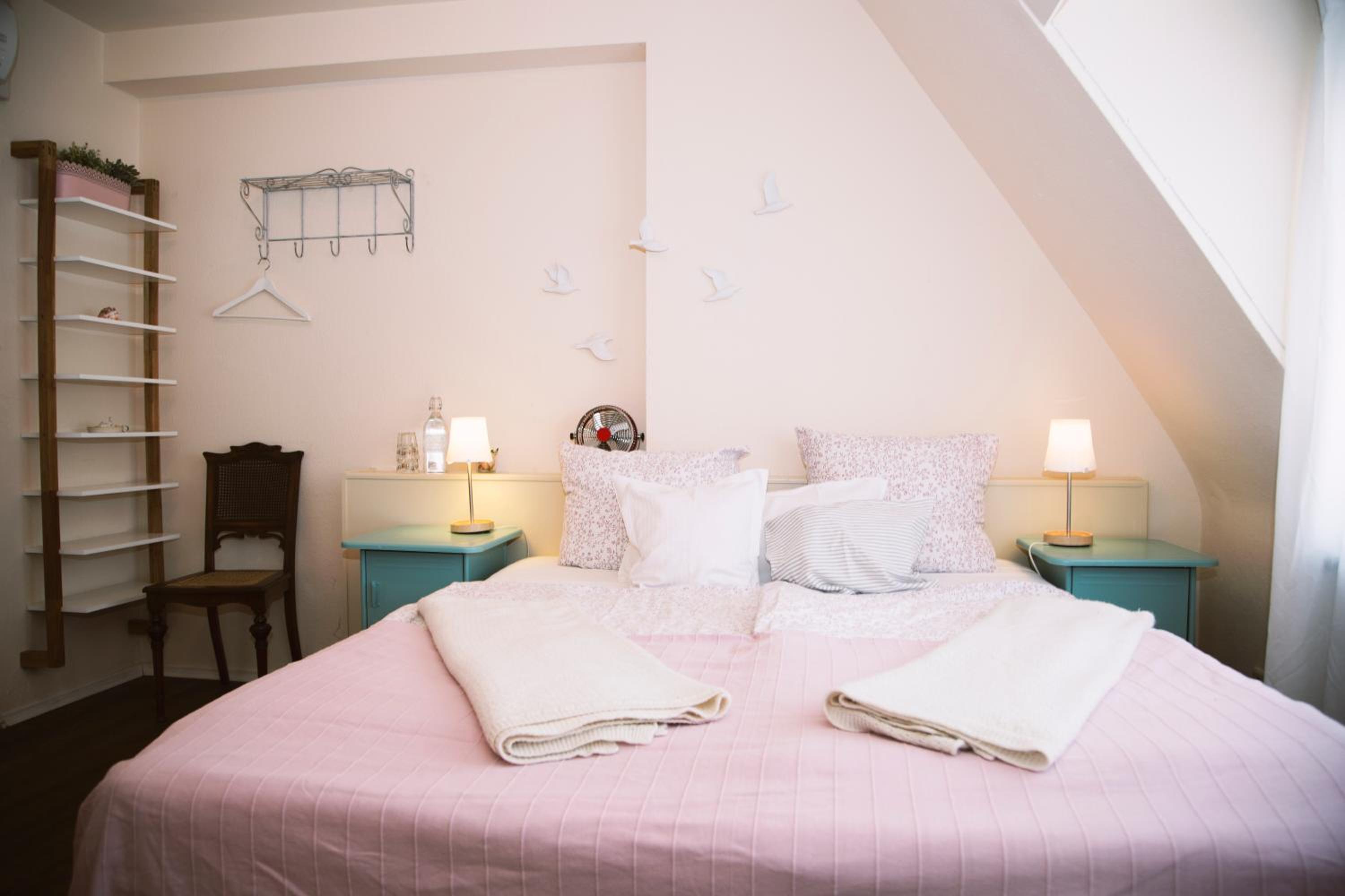 Double Room - Photo 28