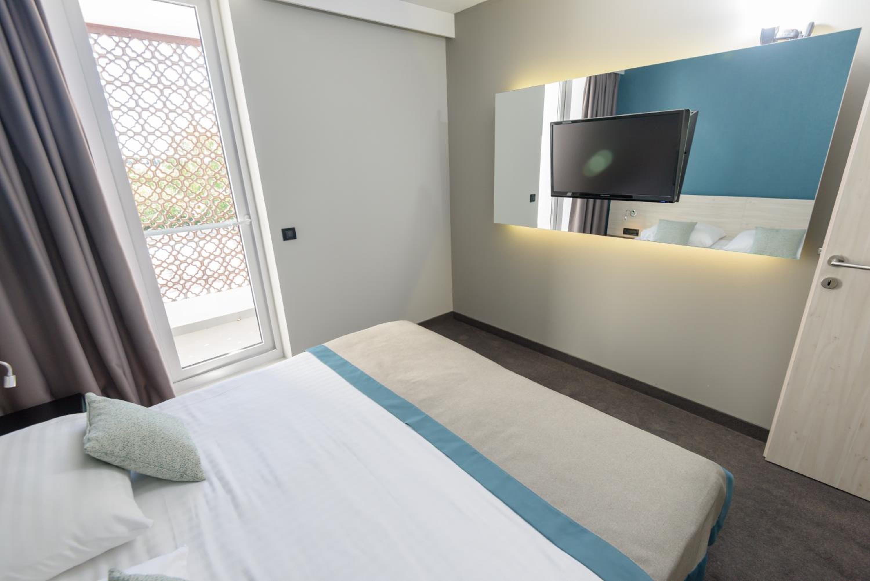 Superior Suite with Balcony