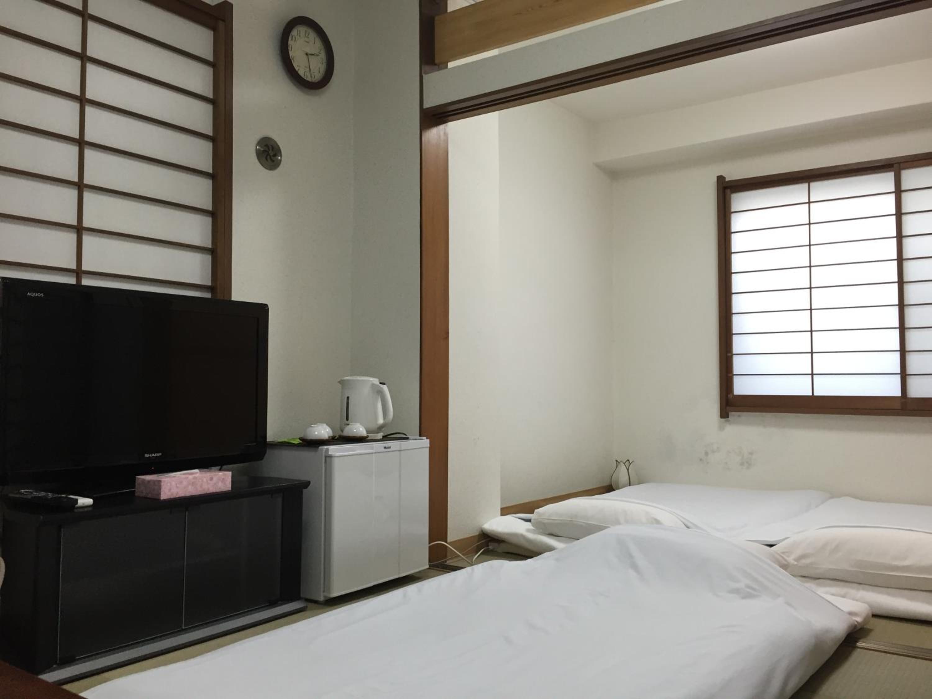 Japanese-Style Triple Room - Non-Smoking photo 3