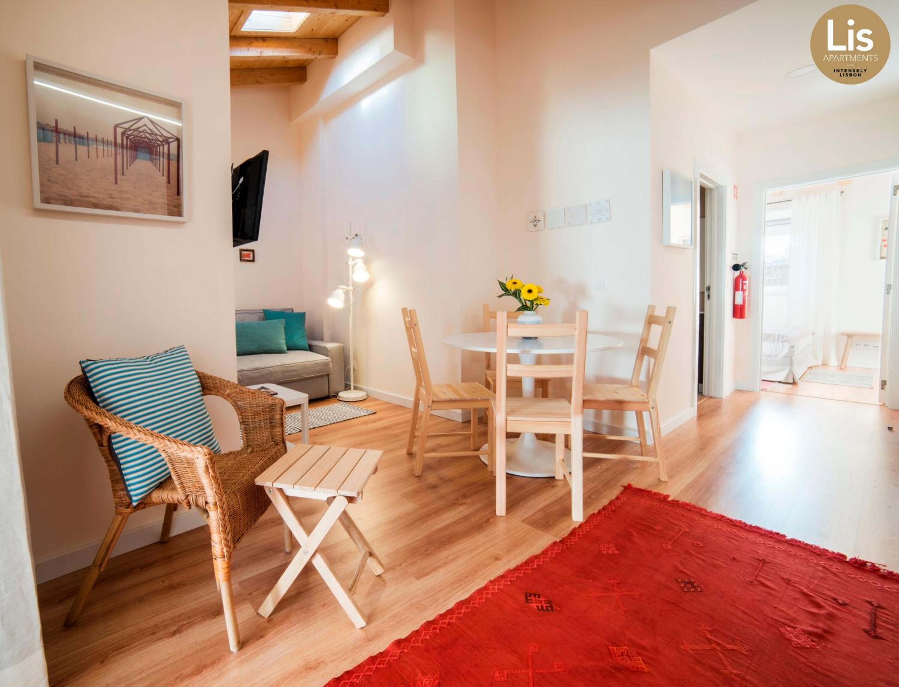 One-Bedroom Apartment with Terrace and Castle View photo 1