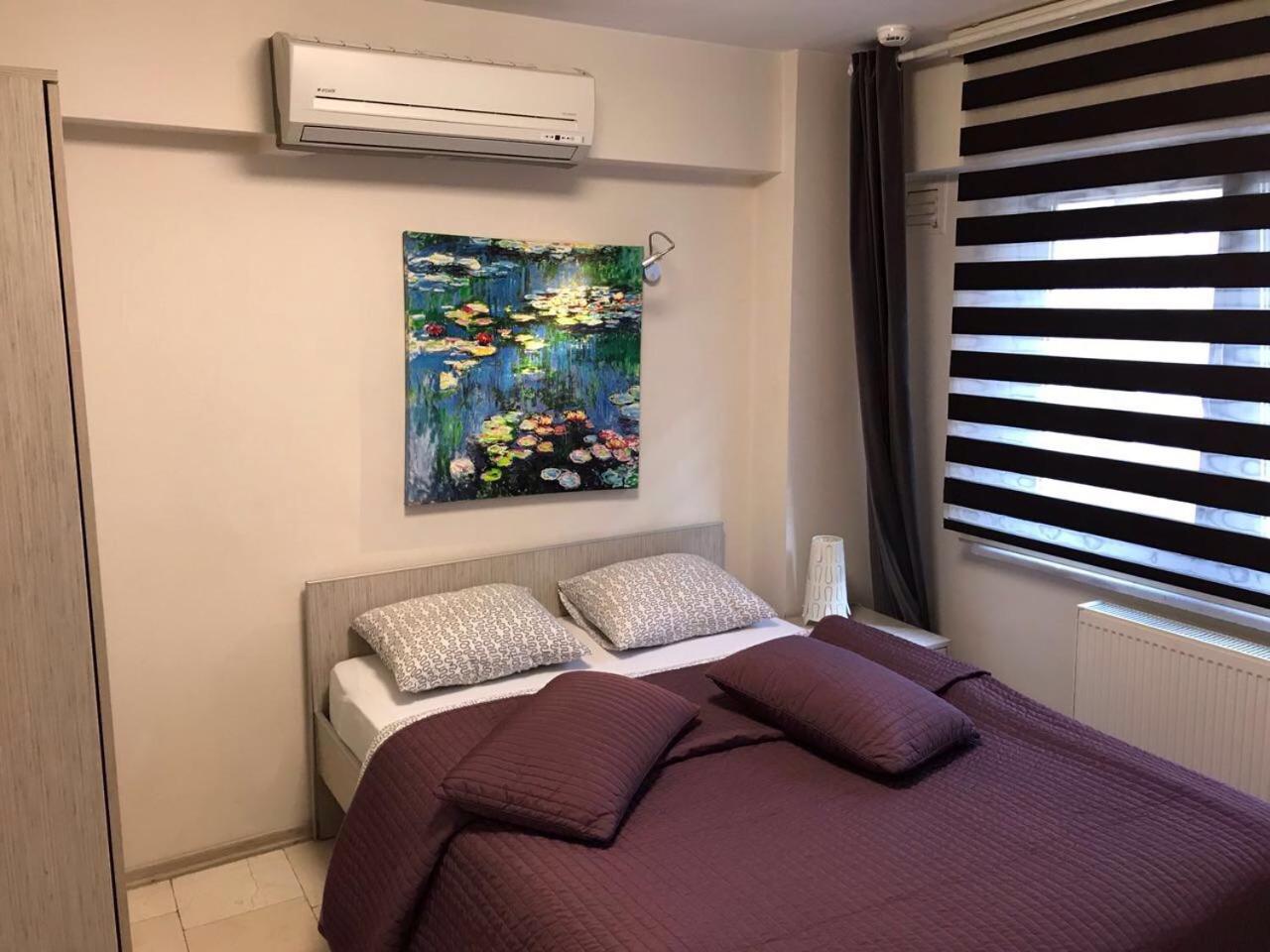 One-Bedroom Apartment - Photo 27