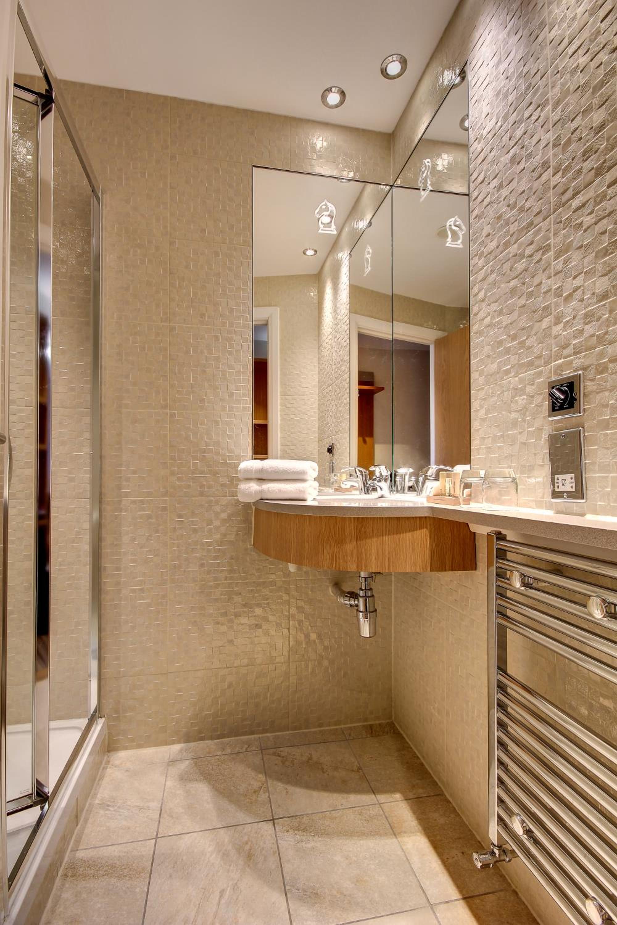 Double or Twin Room photo 3