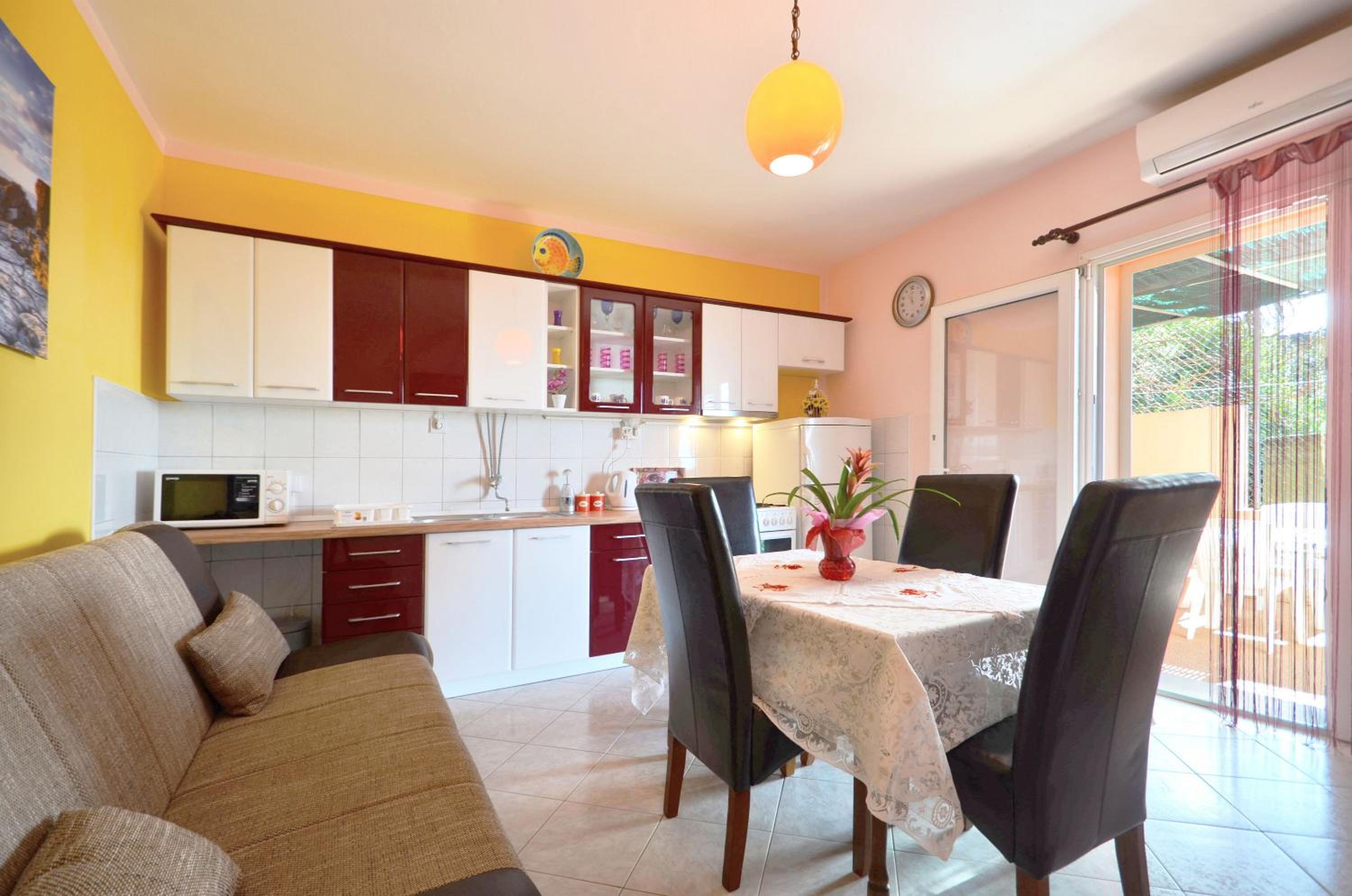 Apartment with Terrace photo 2