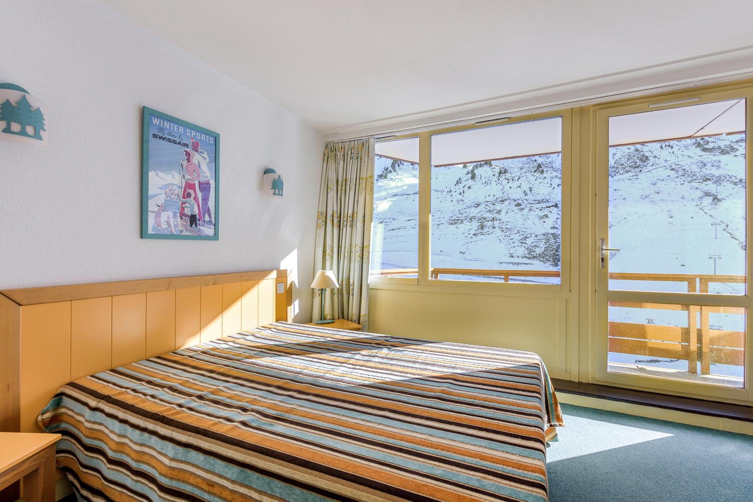 Comfort One-Bedroom Apartment (6 People) photo 3