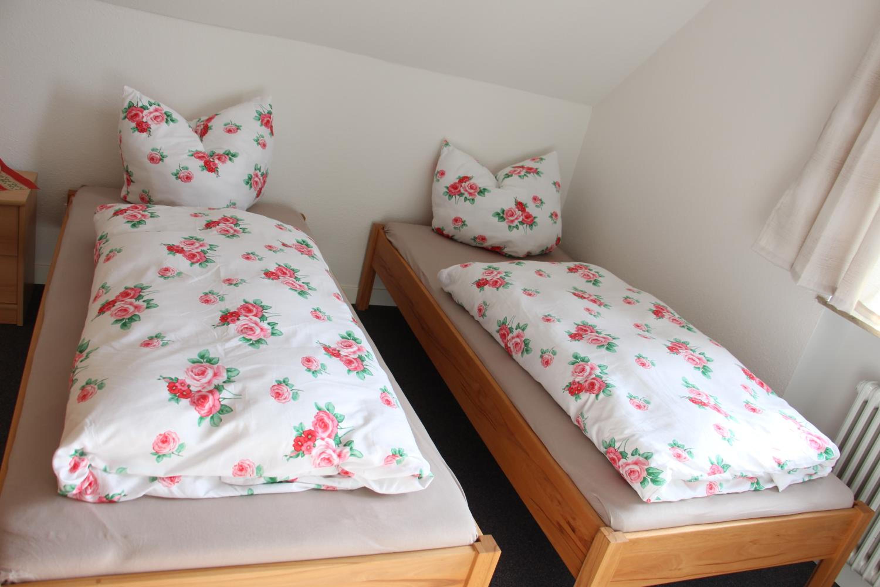 Two-Bedroom Apartment - Photo 4