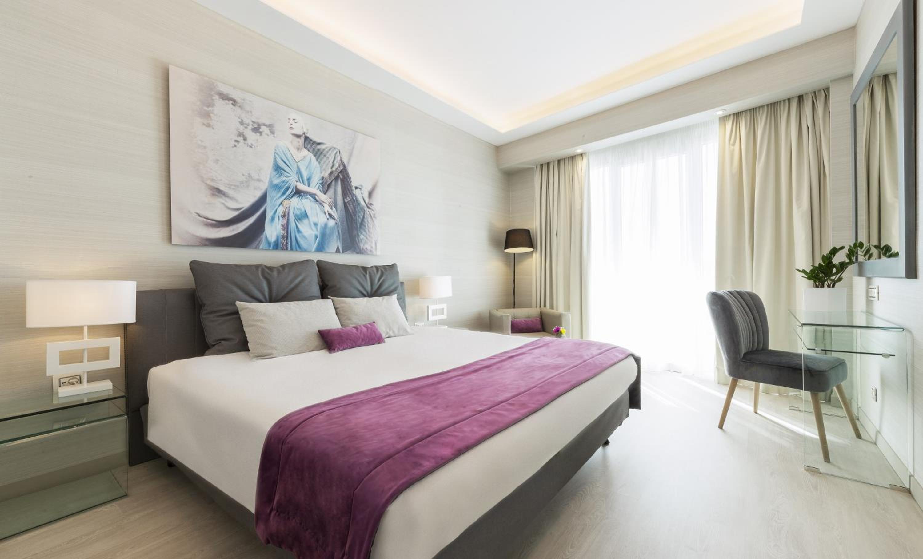 Boutique Room with Private Balcony & Acropolis View photo 1