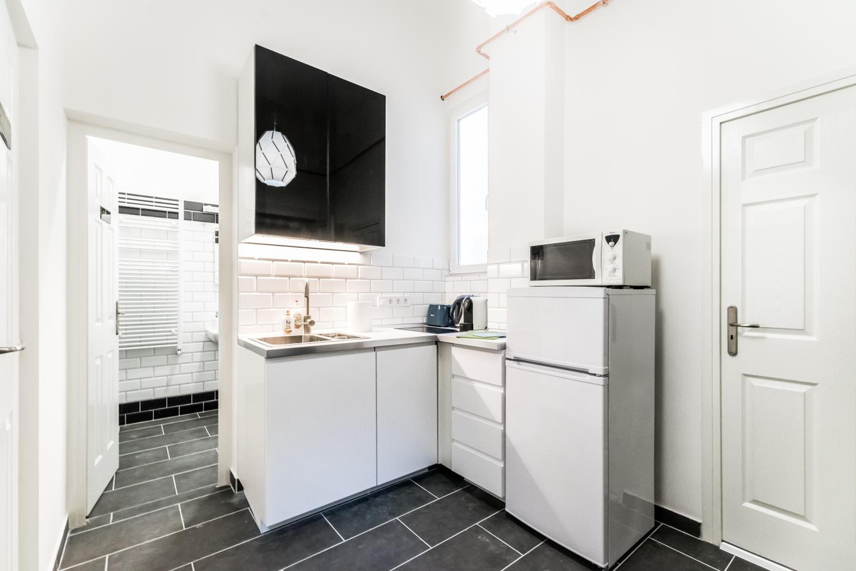 Apartment - Photo 25
