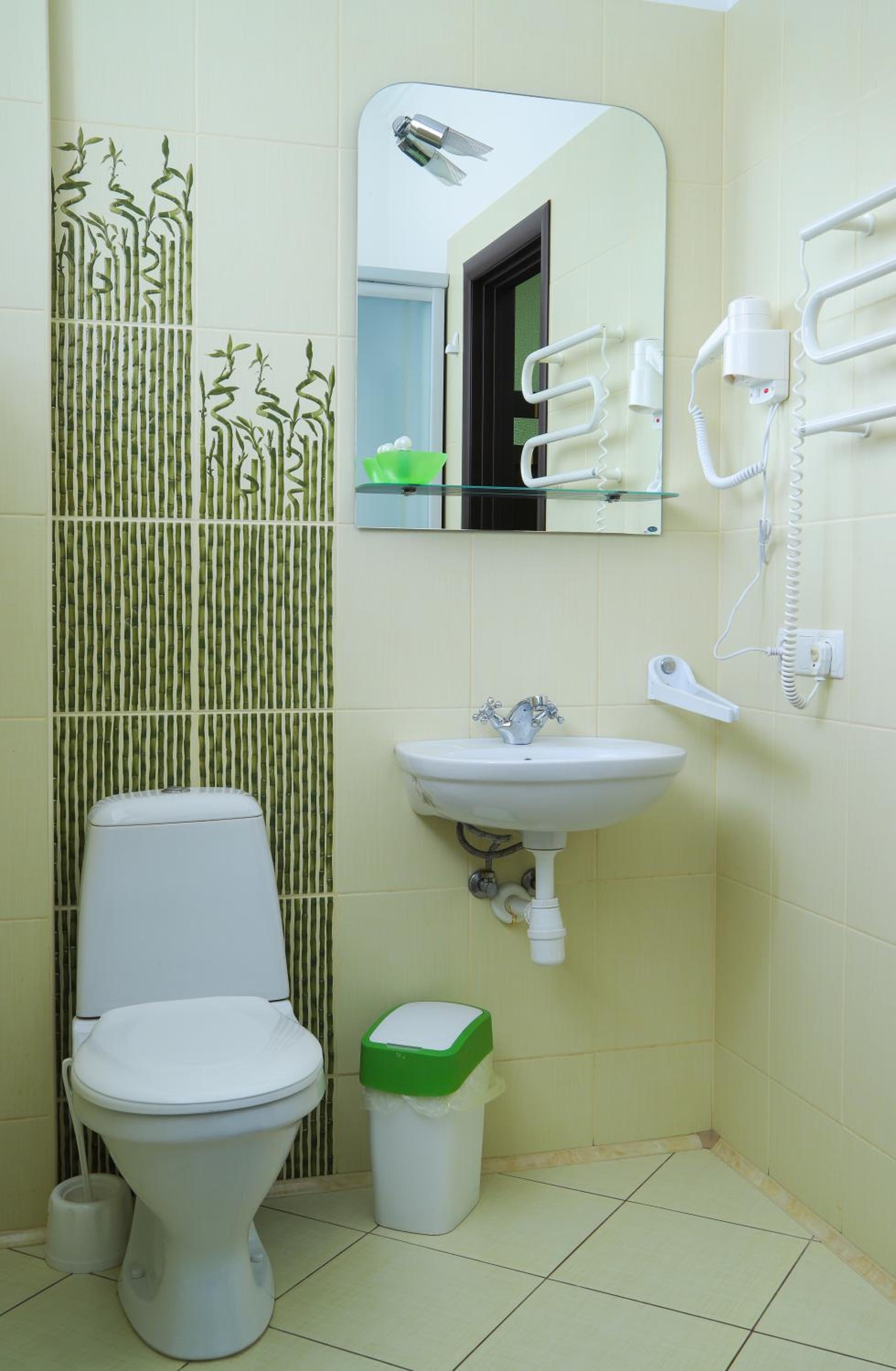 Budget Double Room photo 3