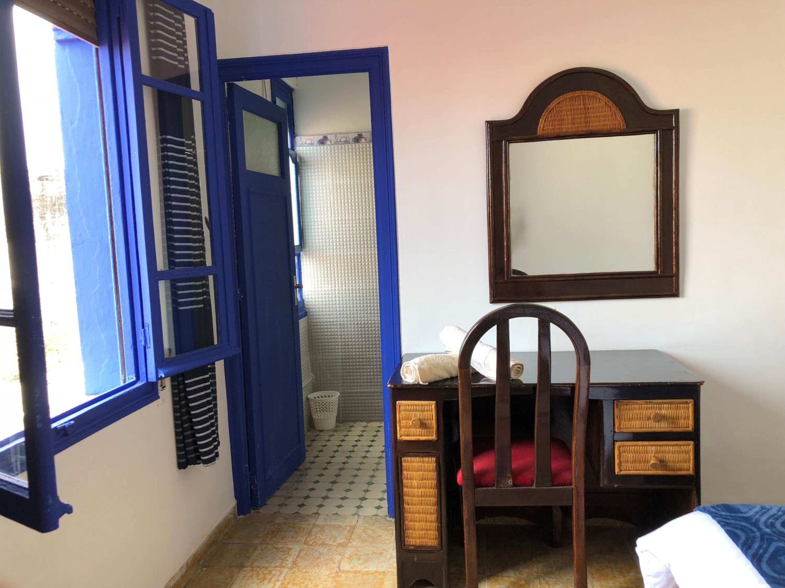 Double Room with shared toilet and private shower