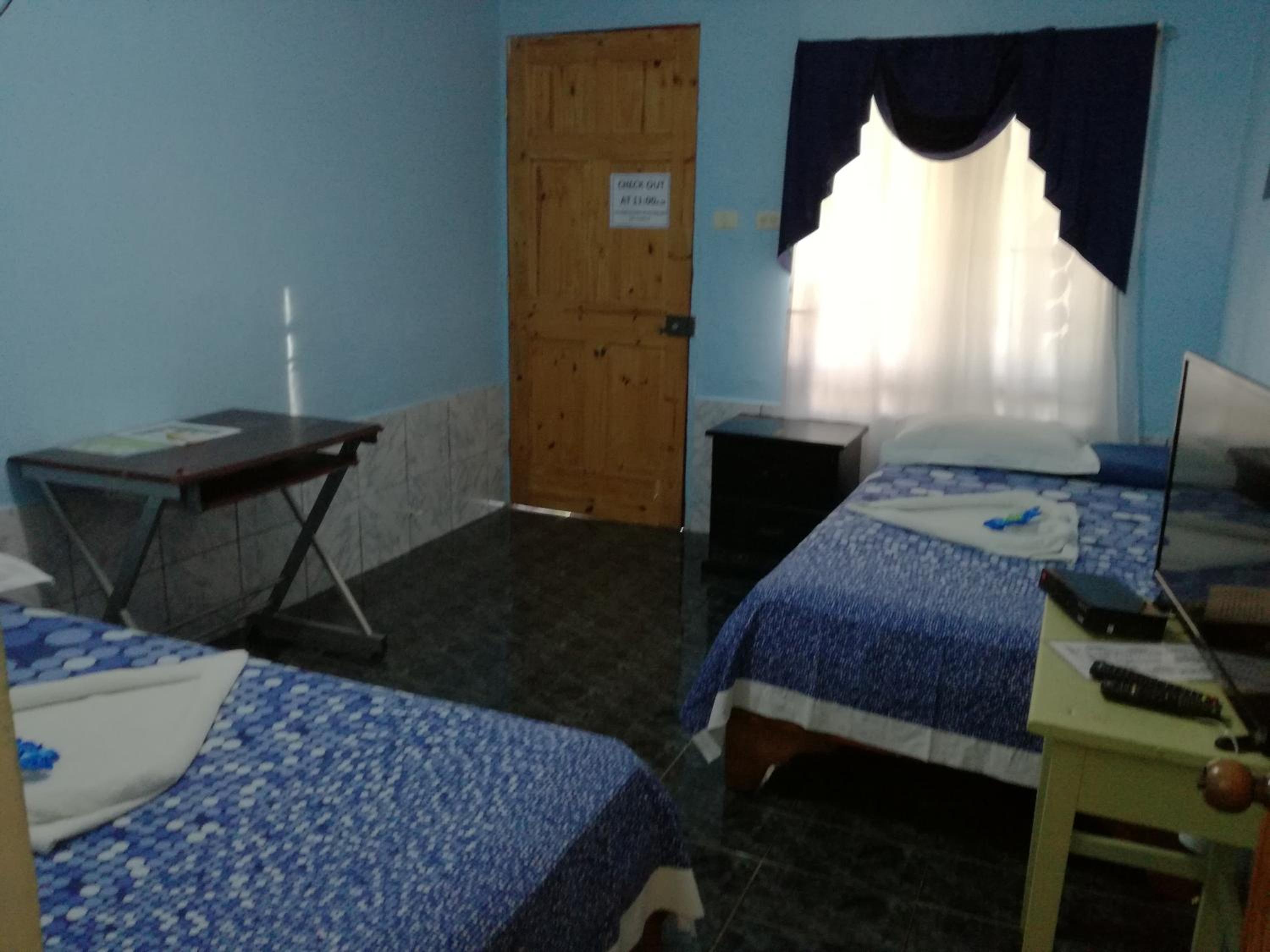 Double Room with Private Bathroom photo 1