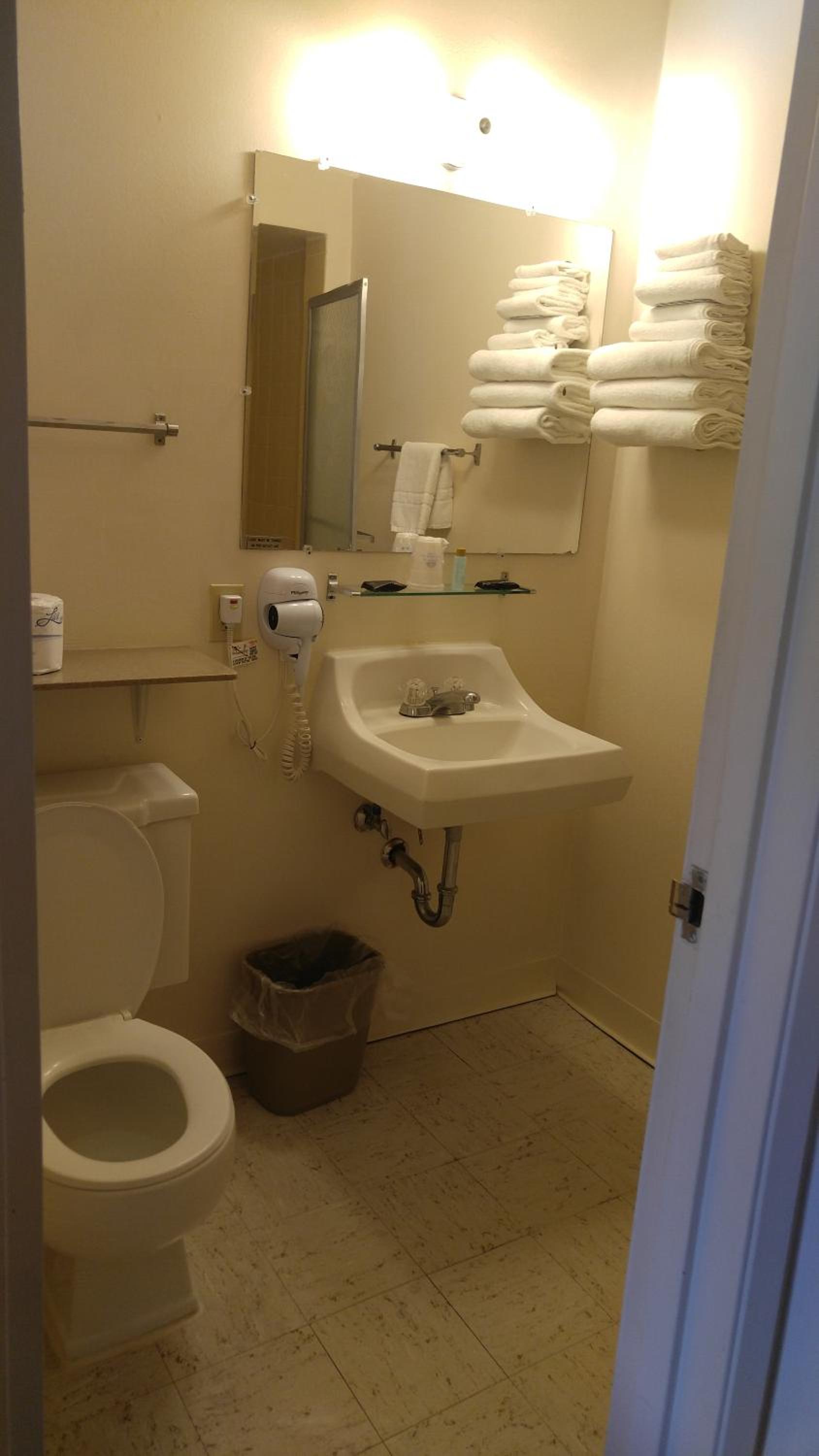 2 Double Beds Non-Smoking - Photo 4