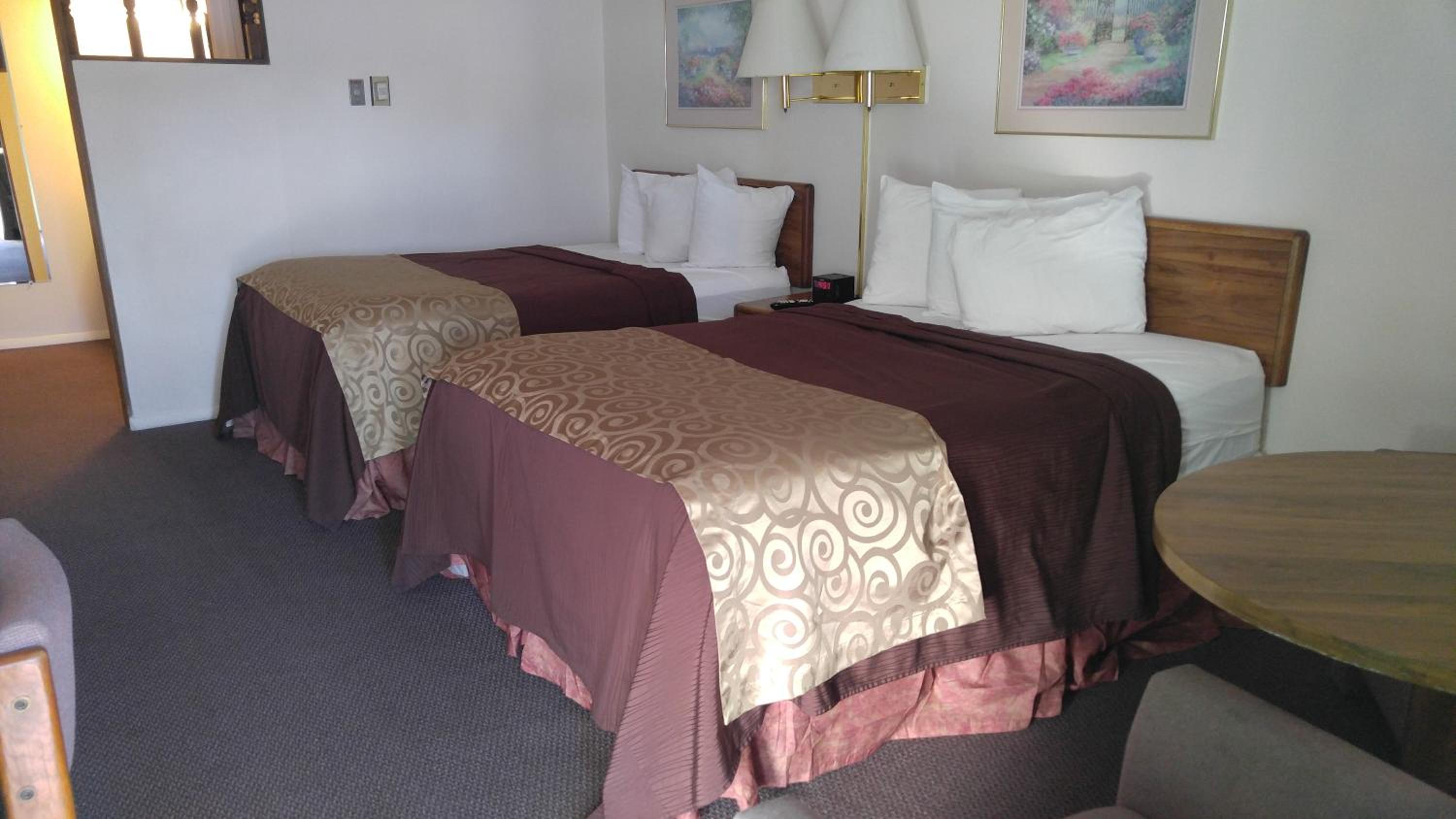 2 Double Beds Non-Smoking - Photo 1