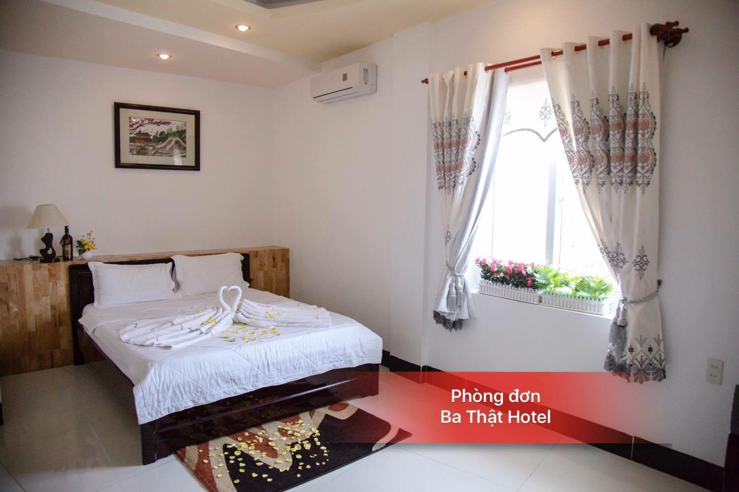 Single Room - Photo 1