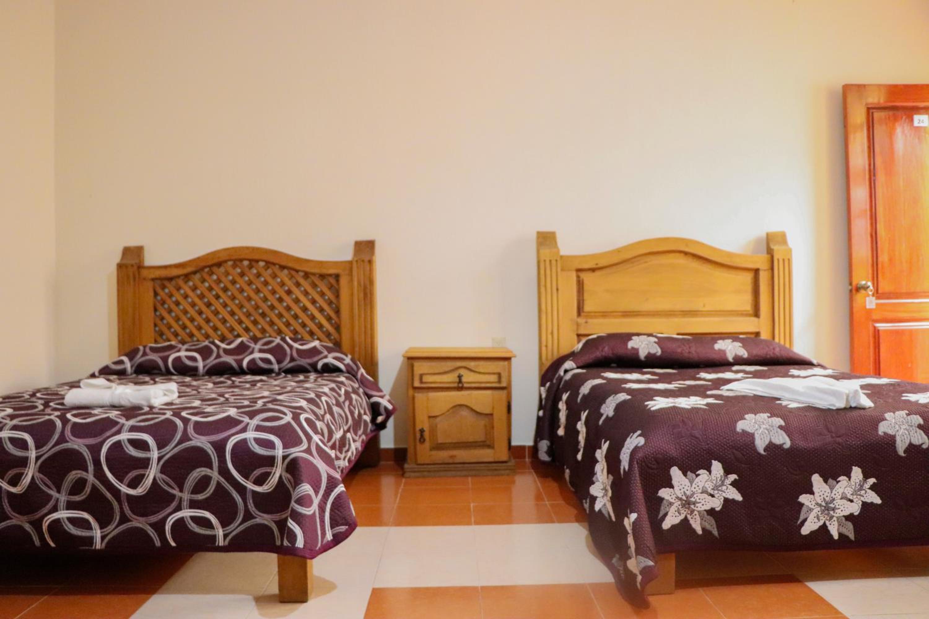 Superior Quadruple Room - Photo 3